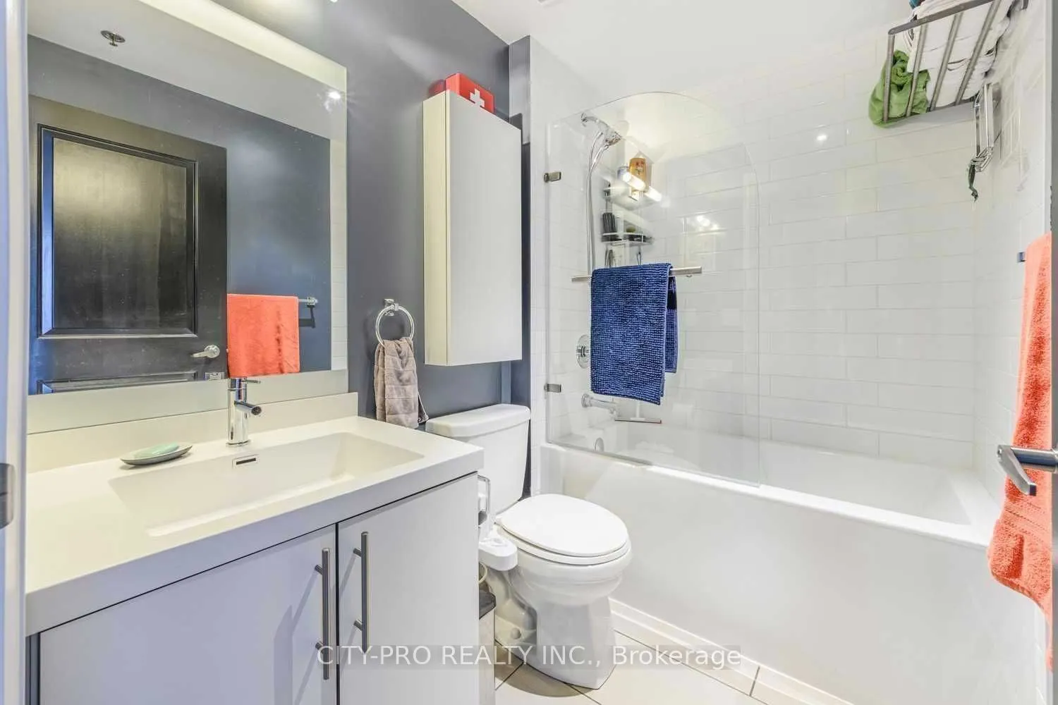 55 Speers Road S, #505
