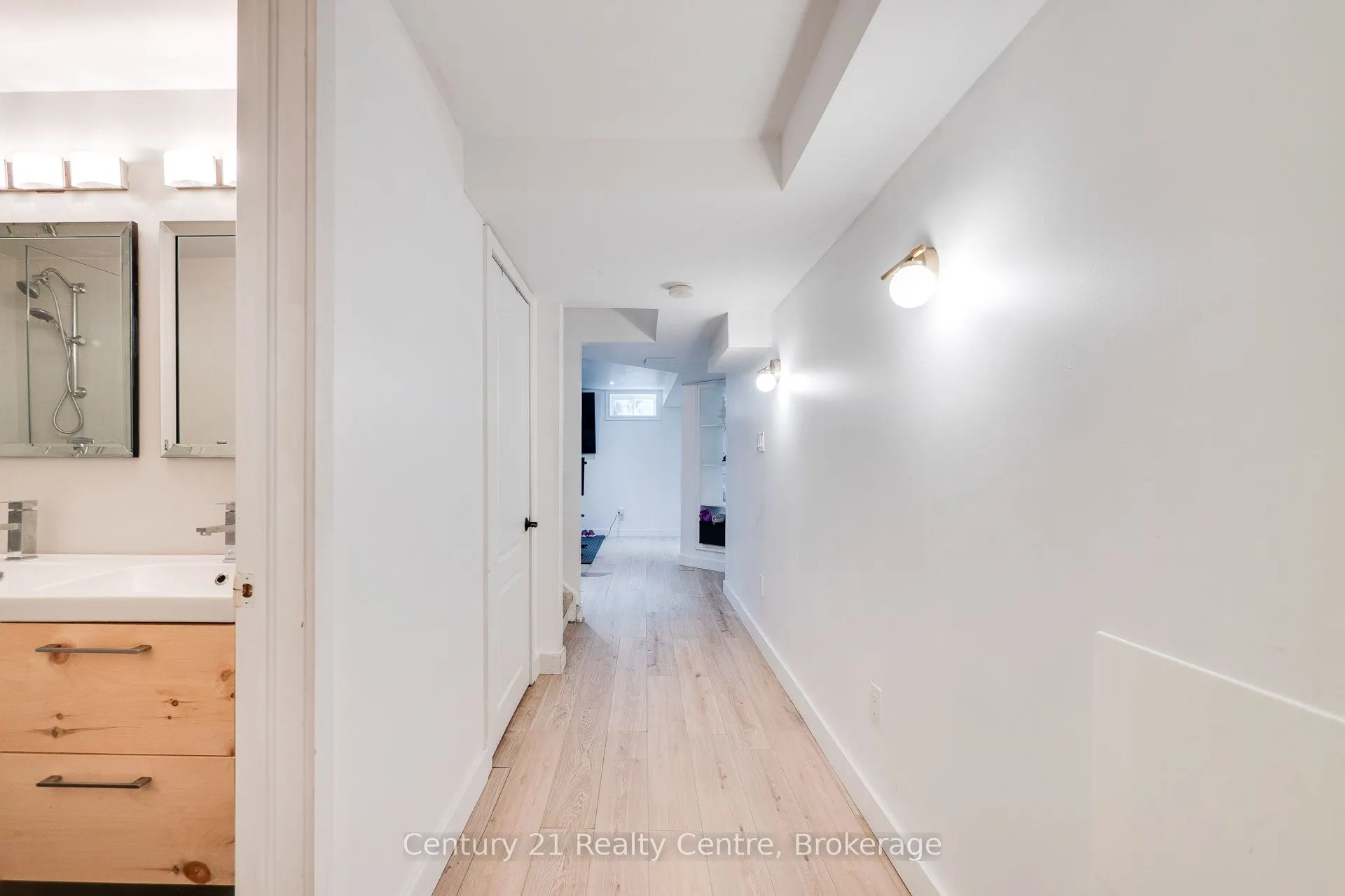 741 Wettlaufer Terrace