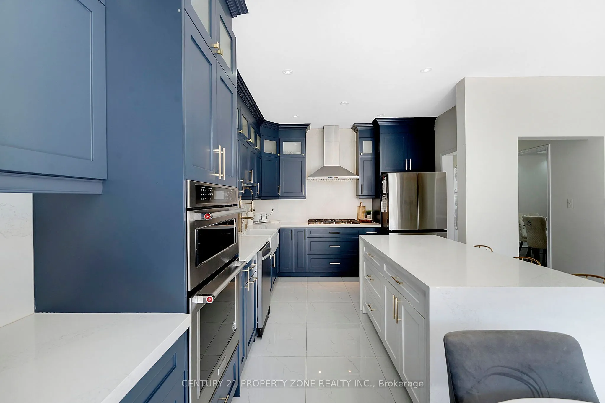 12 Ledgerock Road