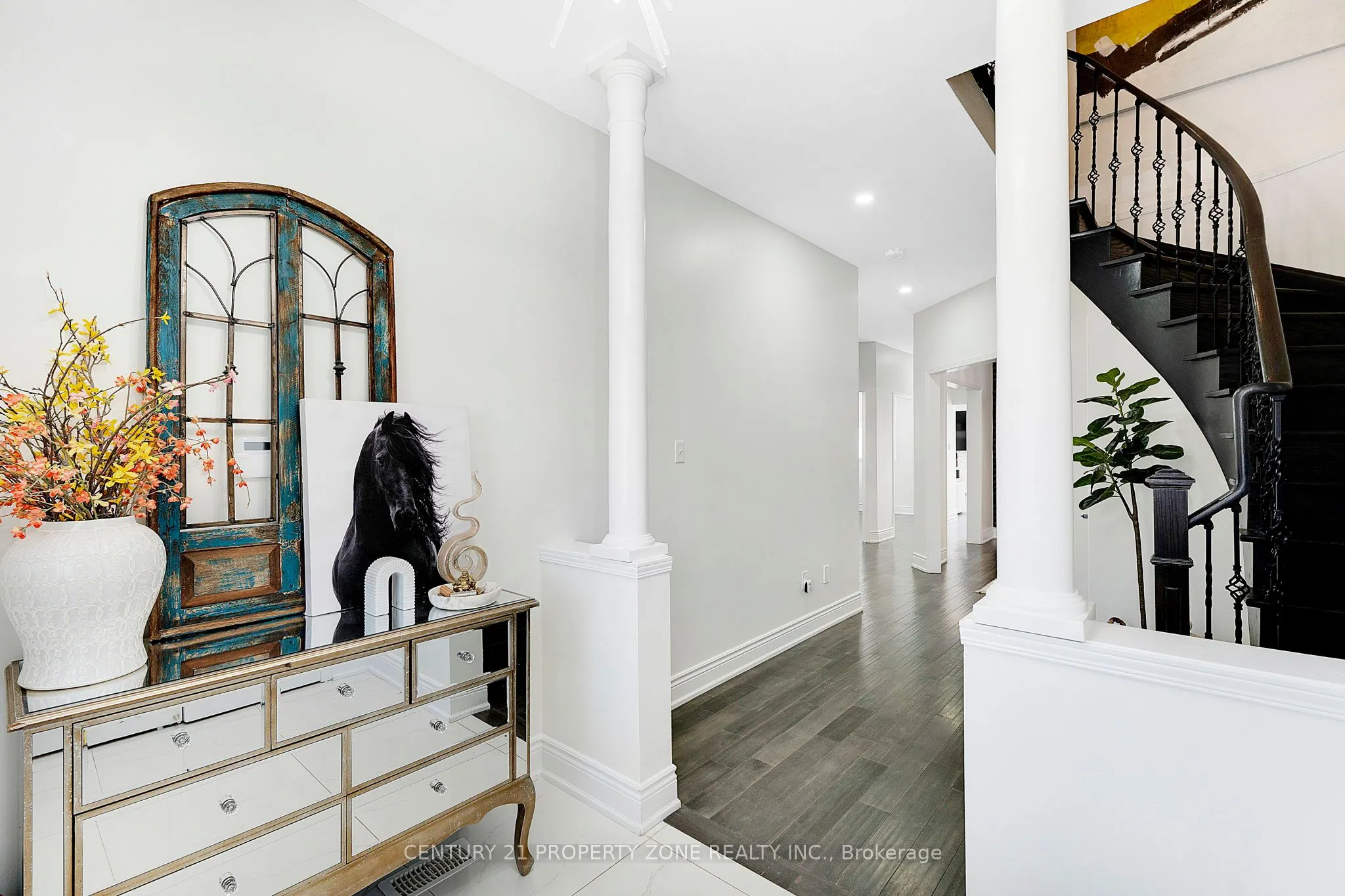 12 Ledgerock Road
