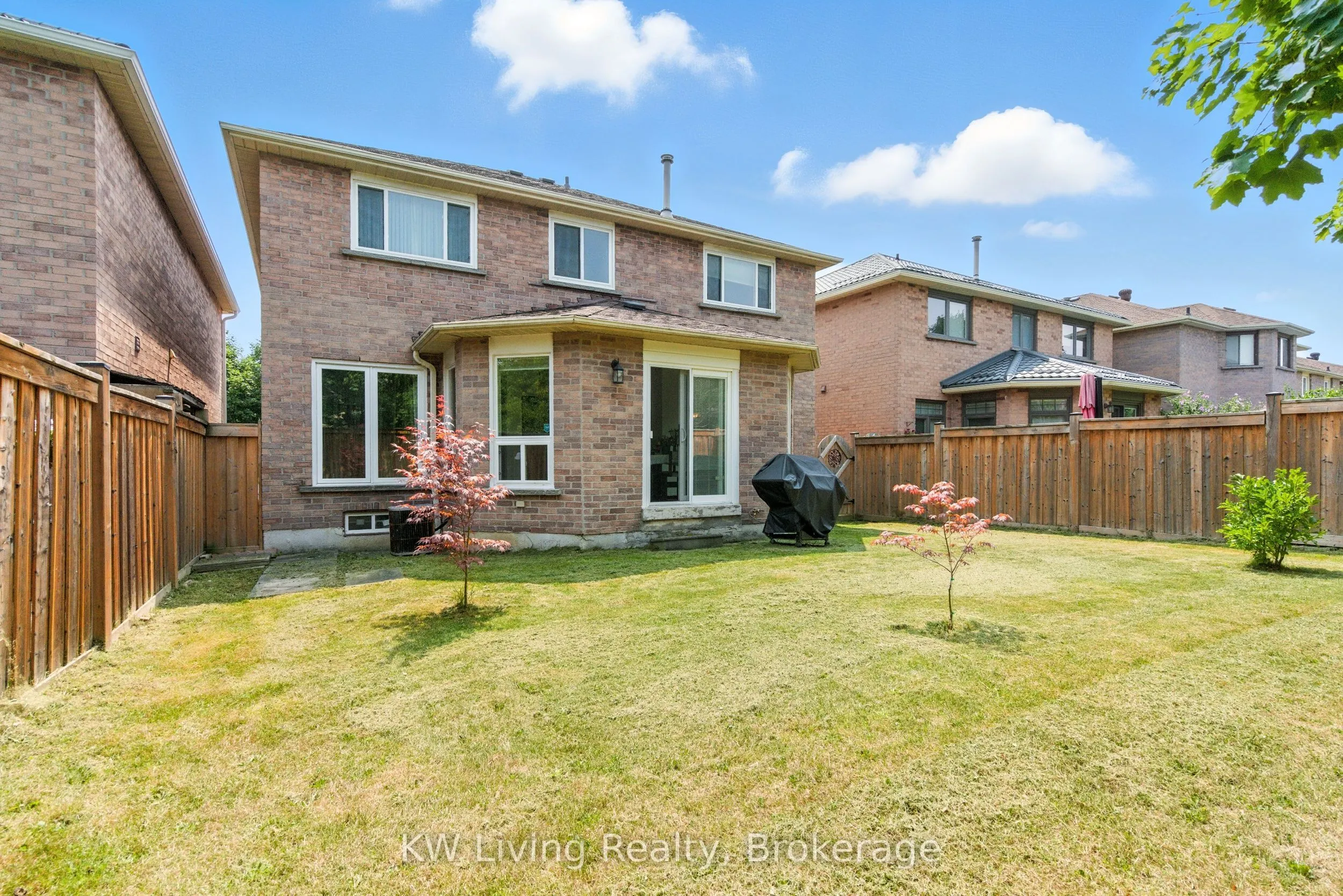 1599 Summergrove Crescent