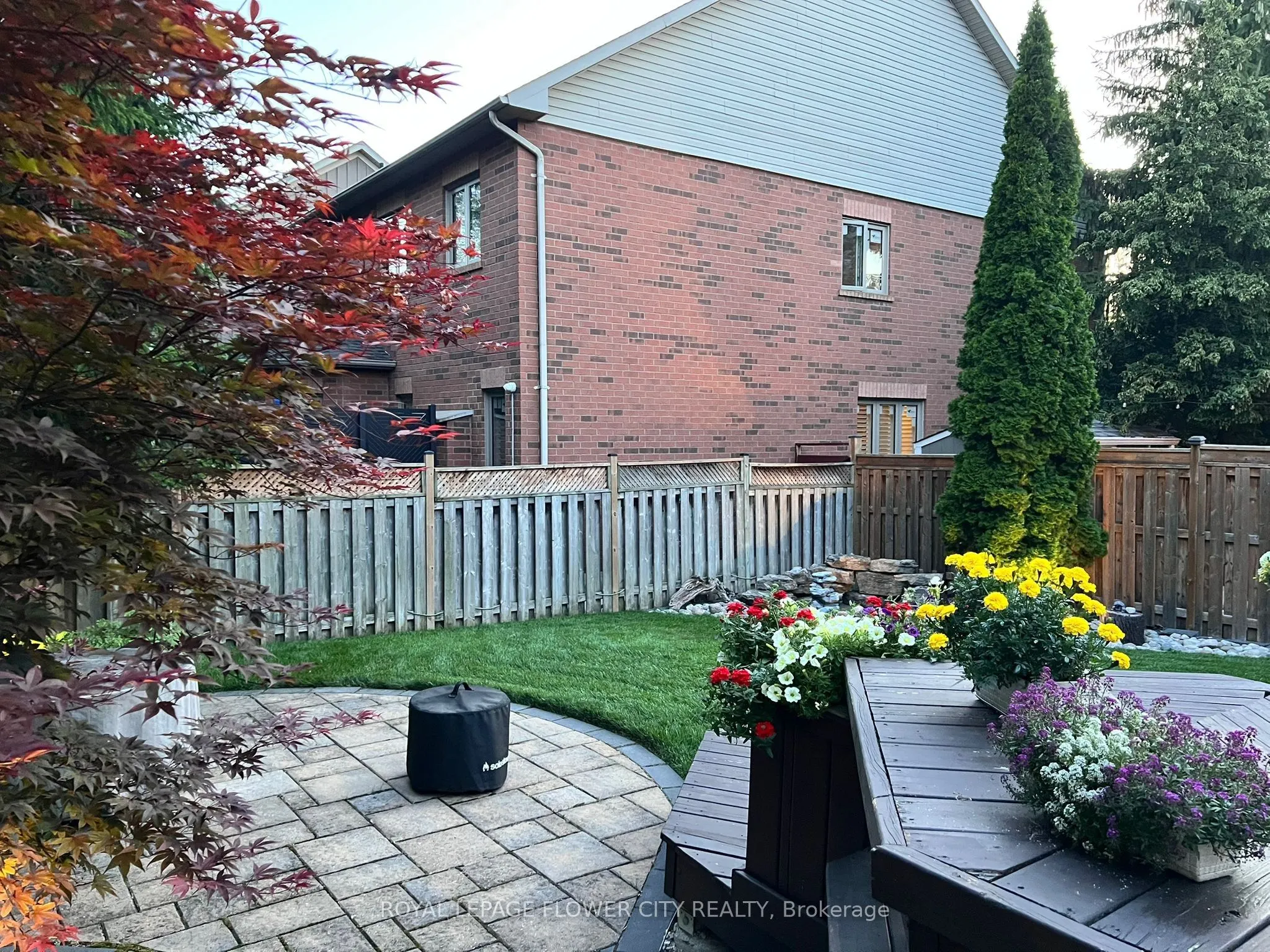 6936 Historic Trail