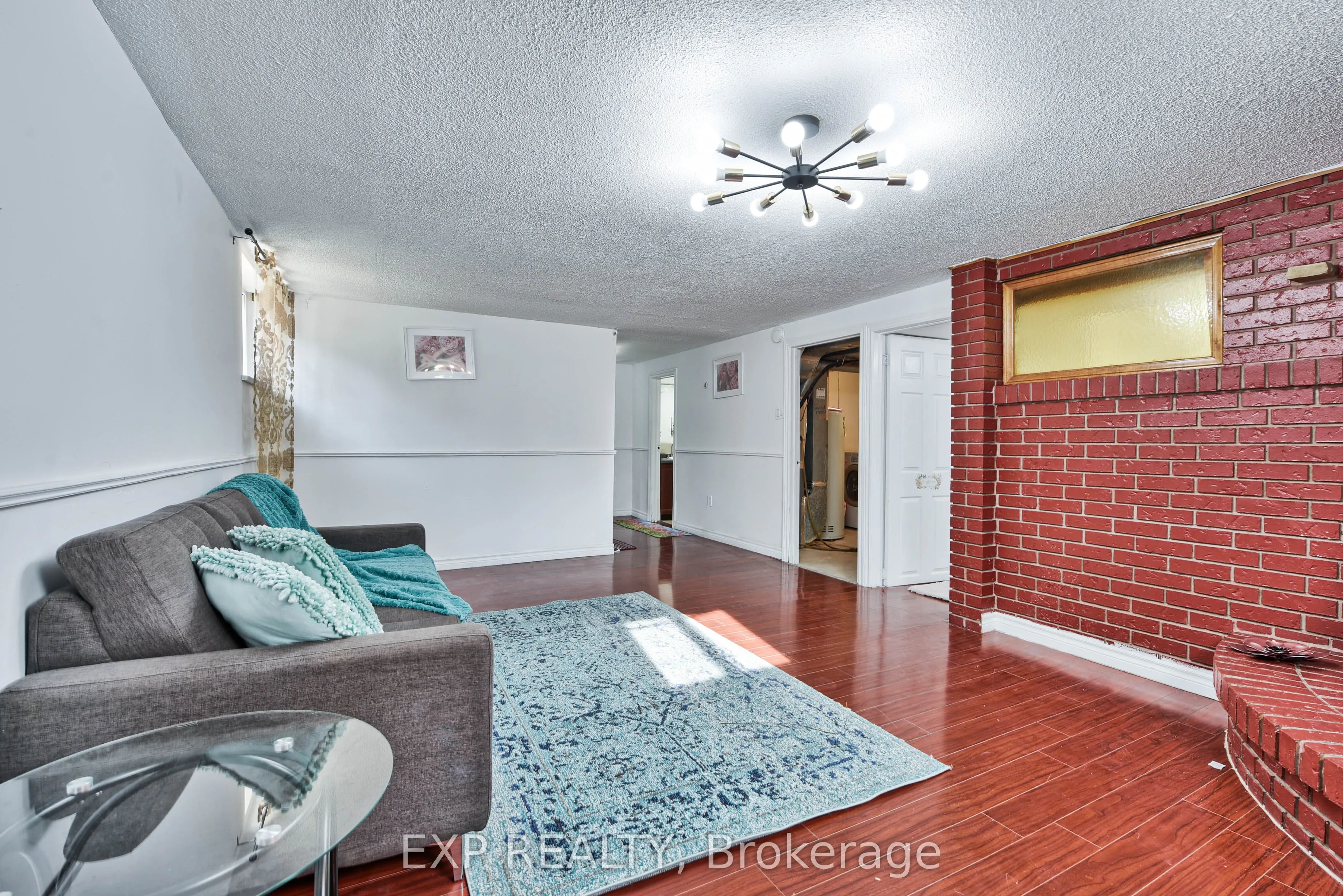 7292 Redfox Road