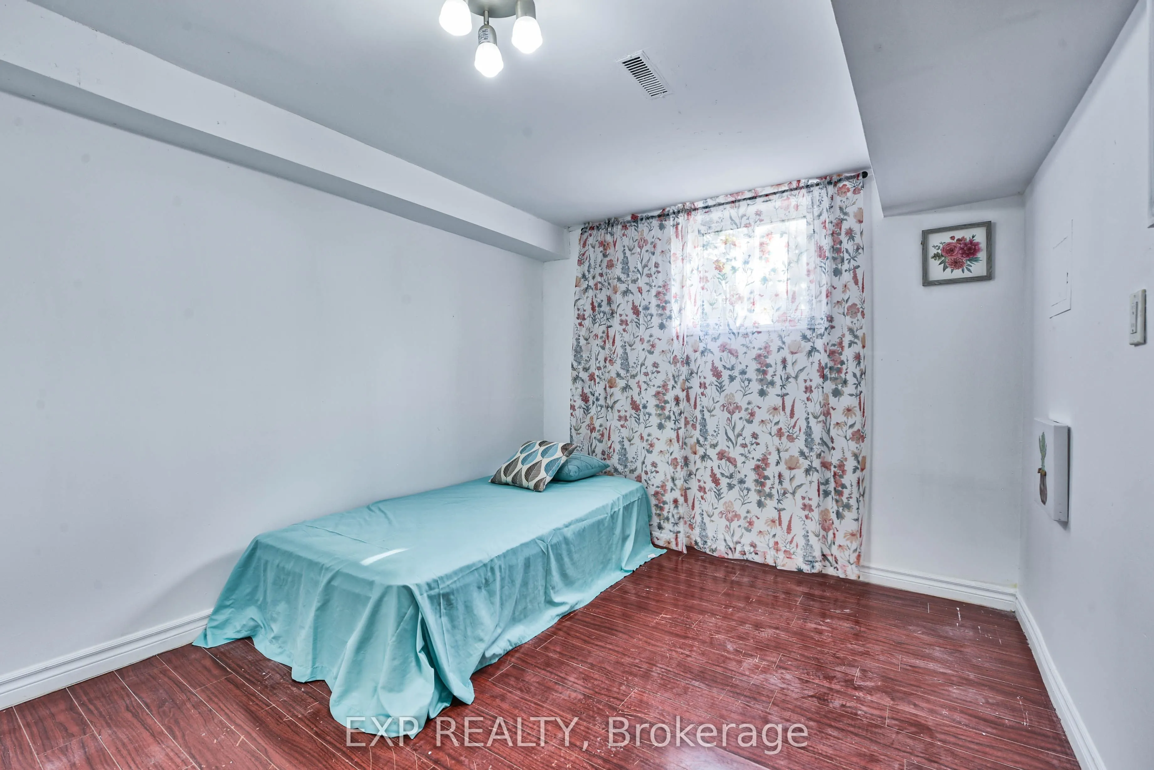 7292 Redfox Road