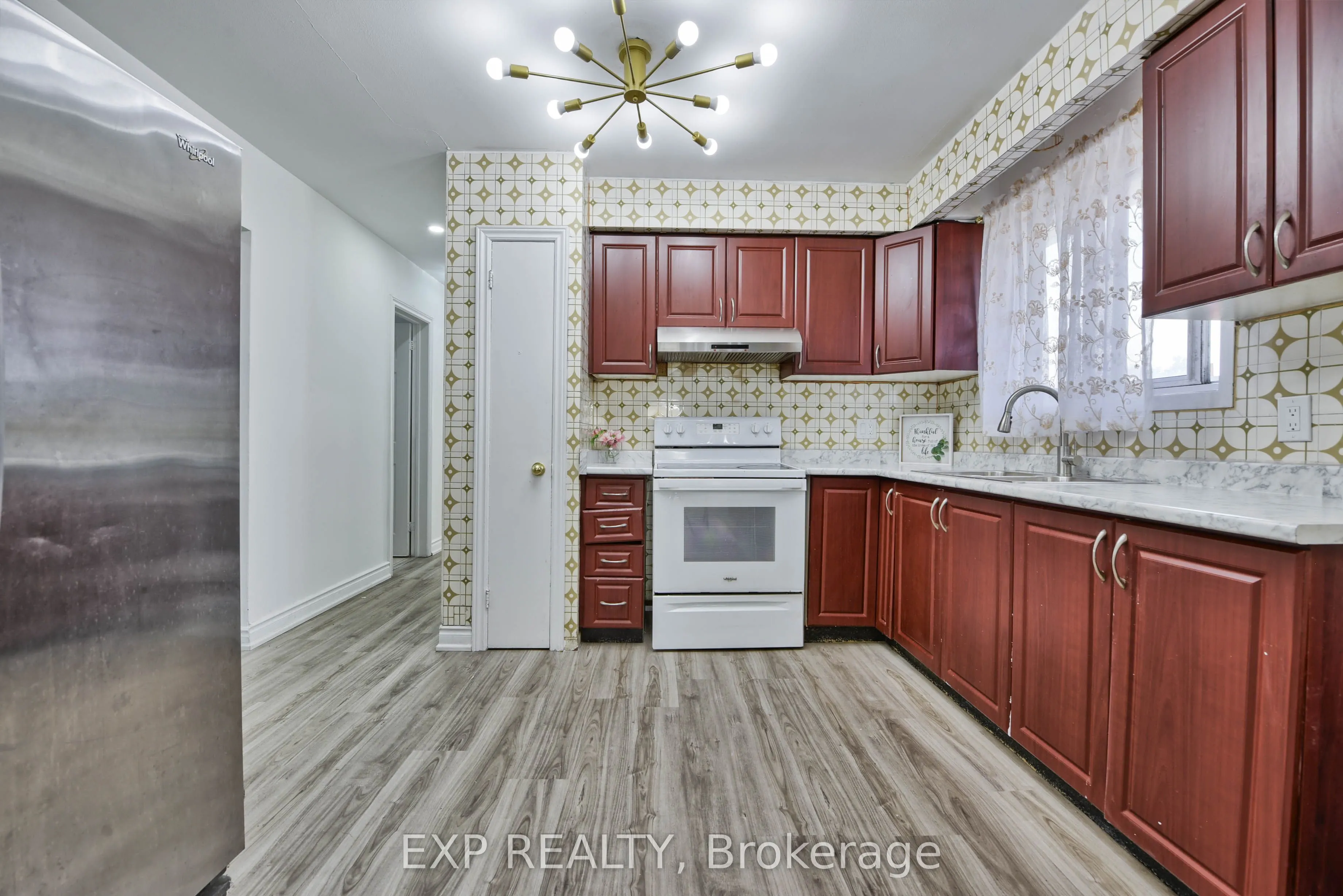 7292 Redfox Road