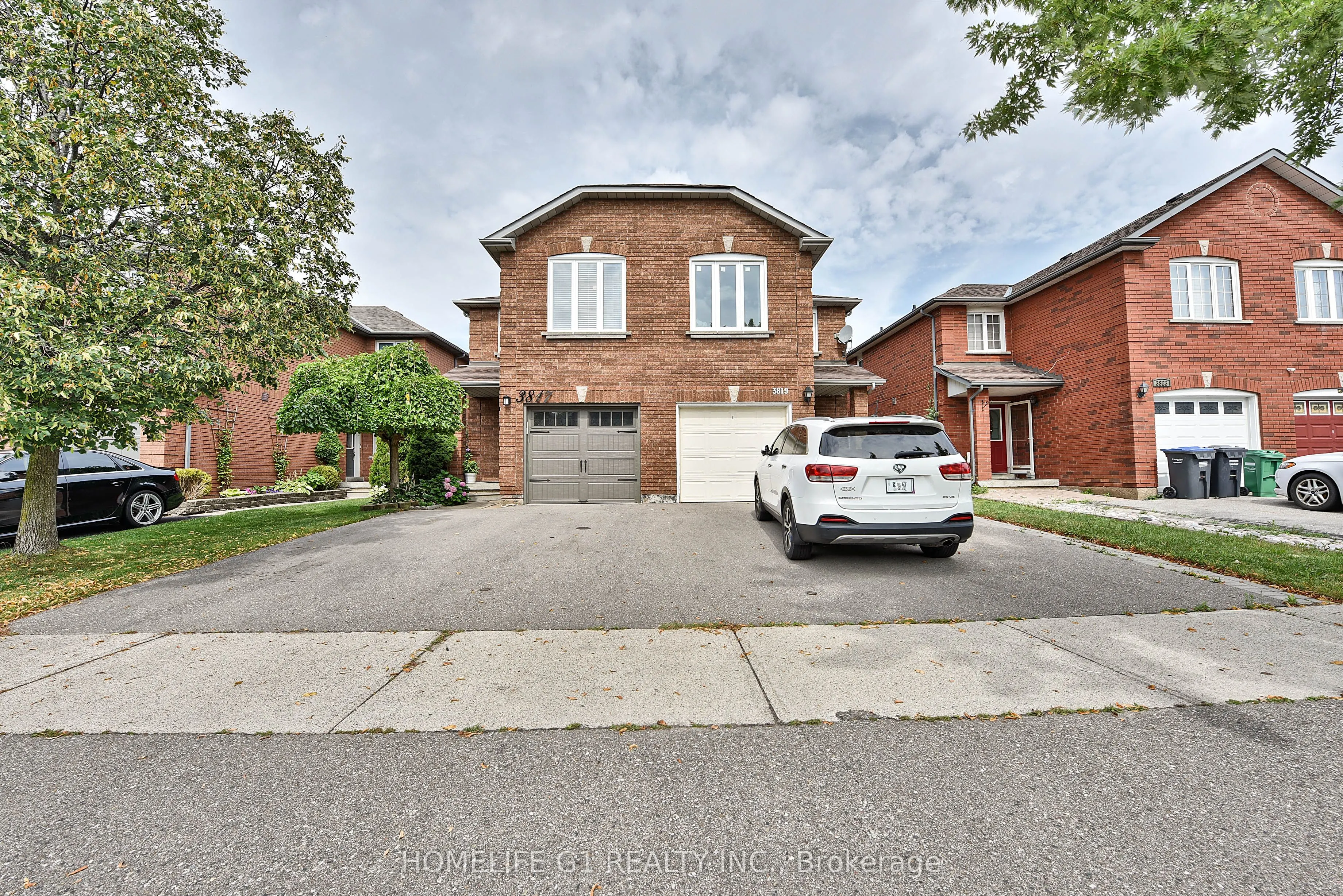 3817 Densbury Drive