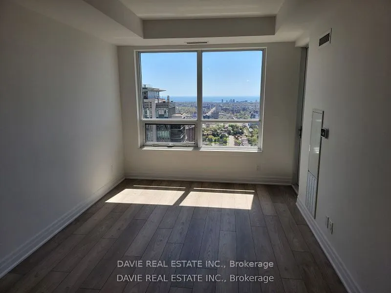 36 Elm Drive W, #3507