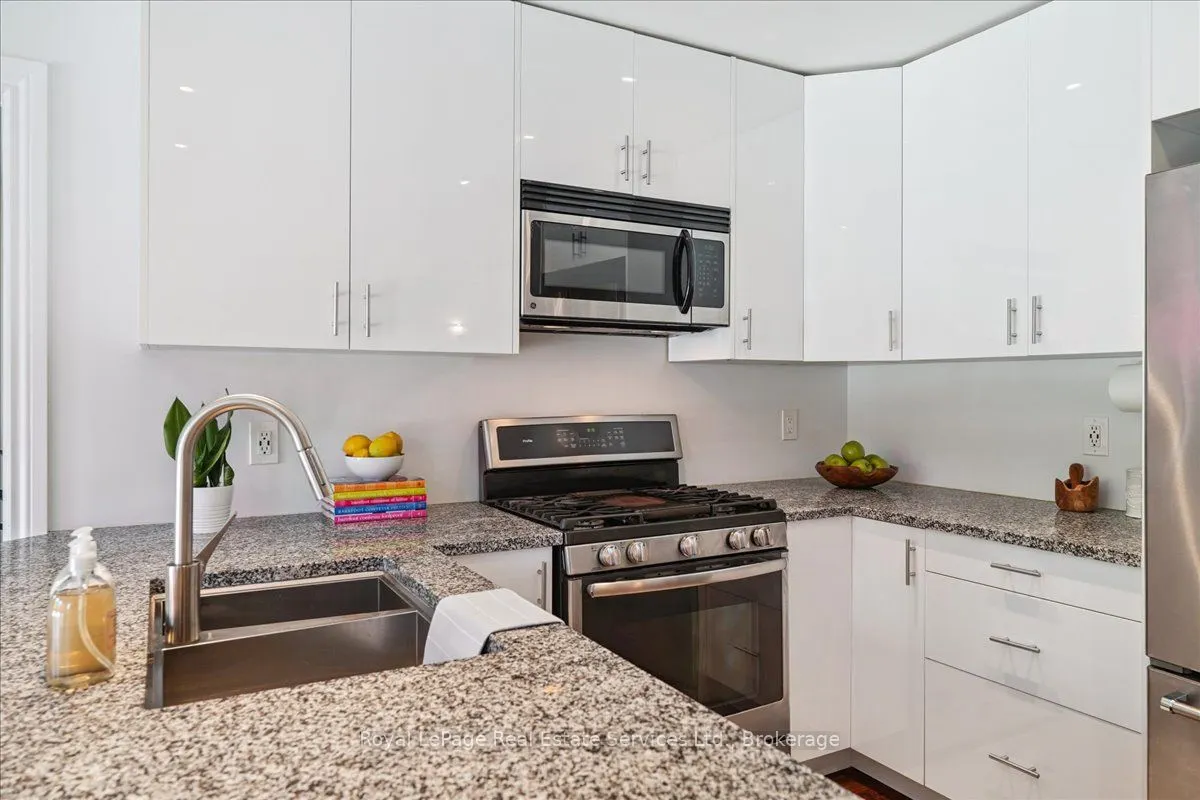 471 Deerhurst Drive