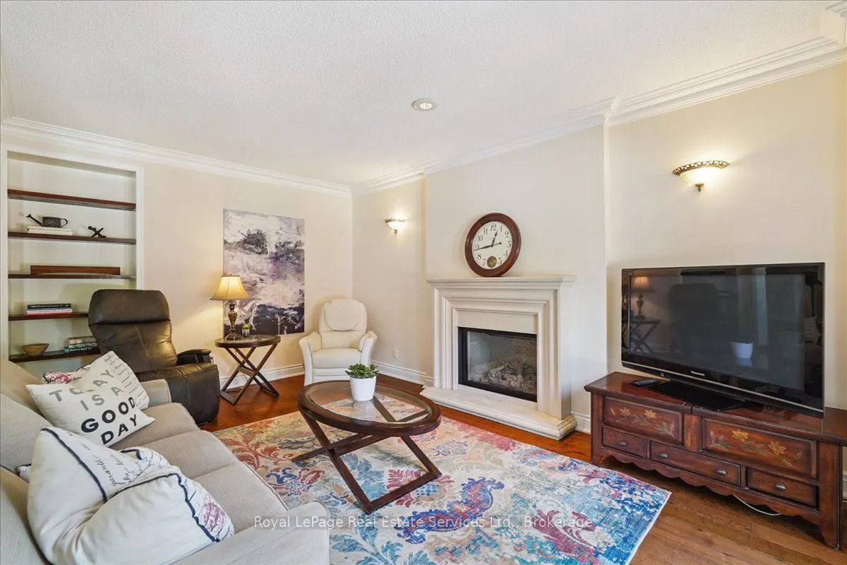 471 Deerhurst Drive