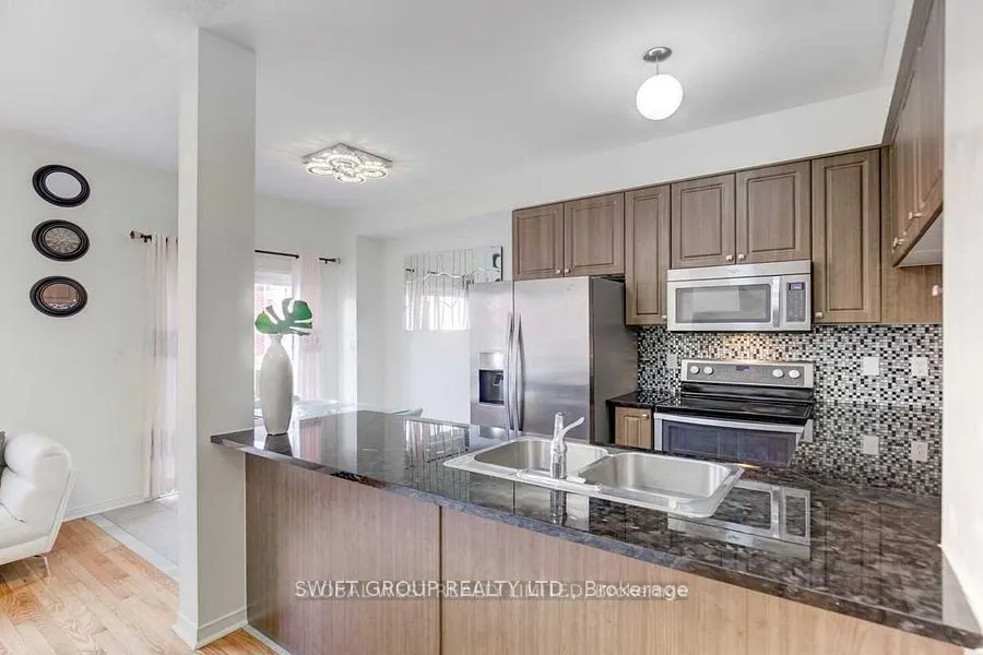 86 Checkerberry Crescent
