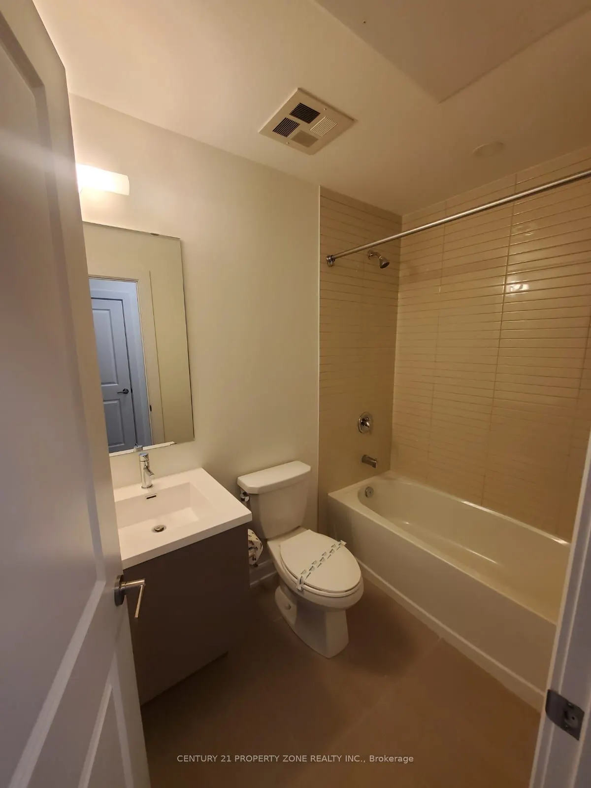 3220 William Coltson Avenue, #610