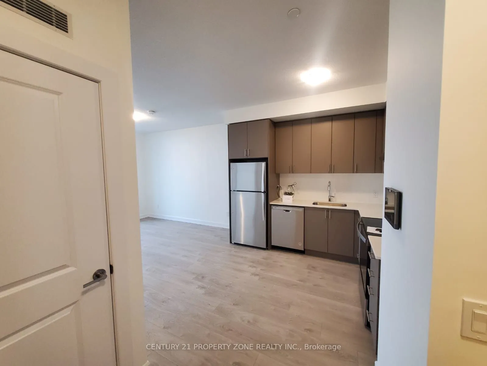 3220 William Coltson Avenue, #610