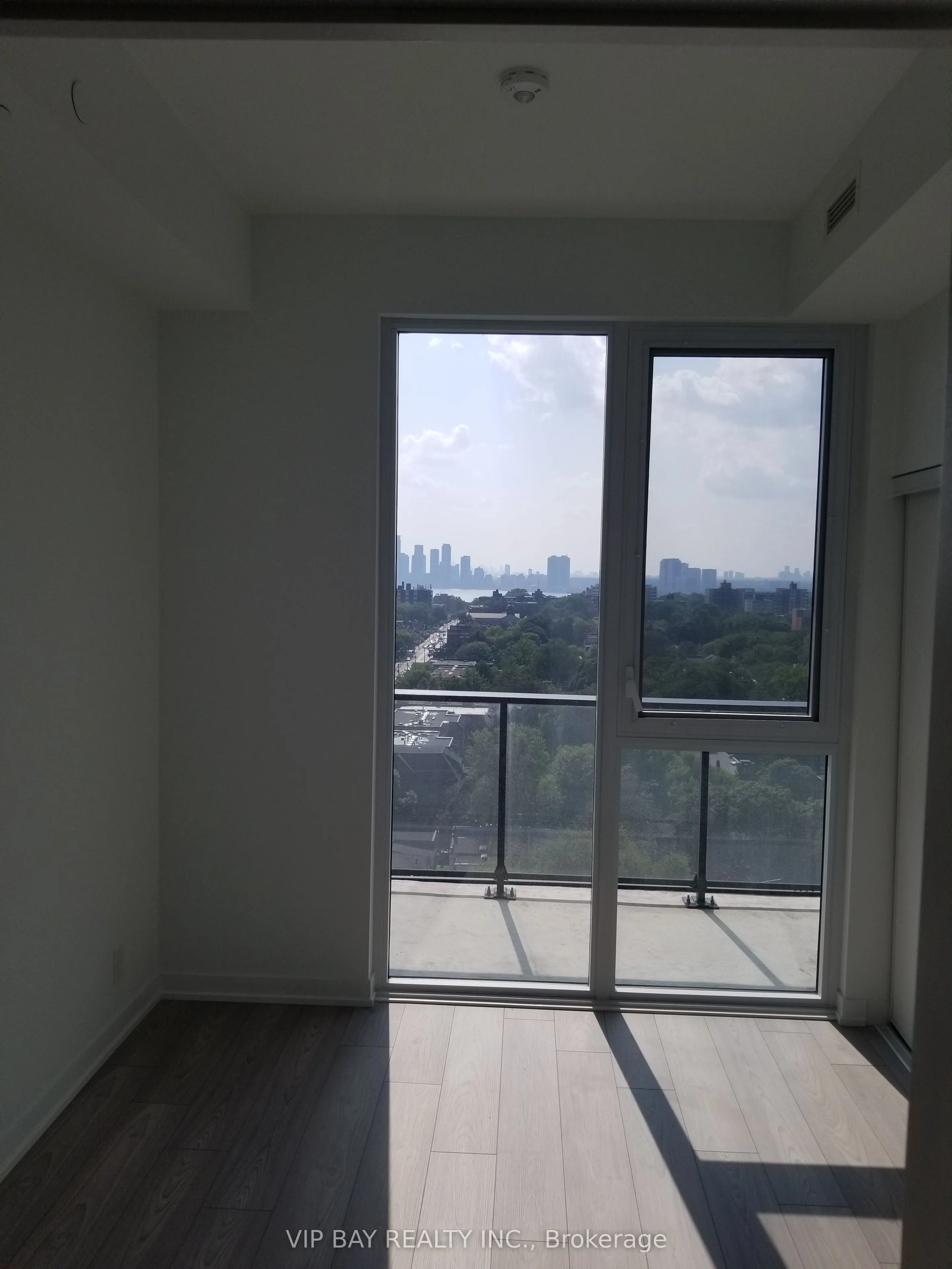285 Dufferin Street, #1220