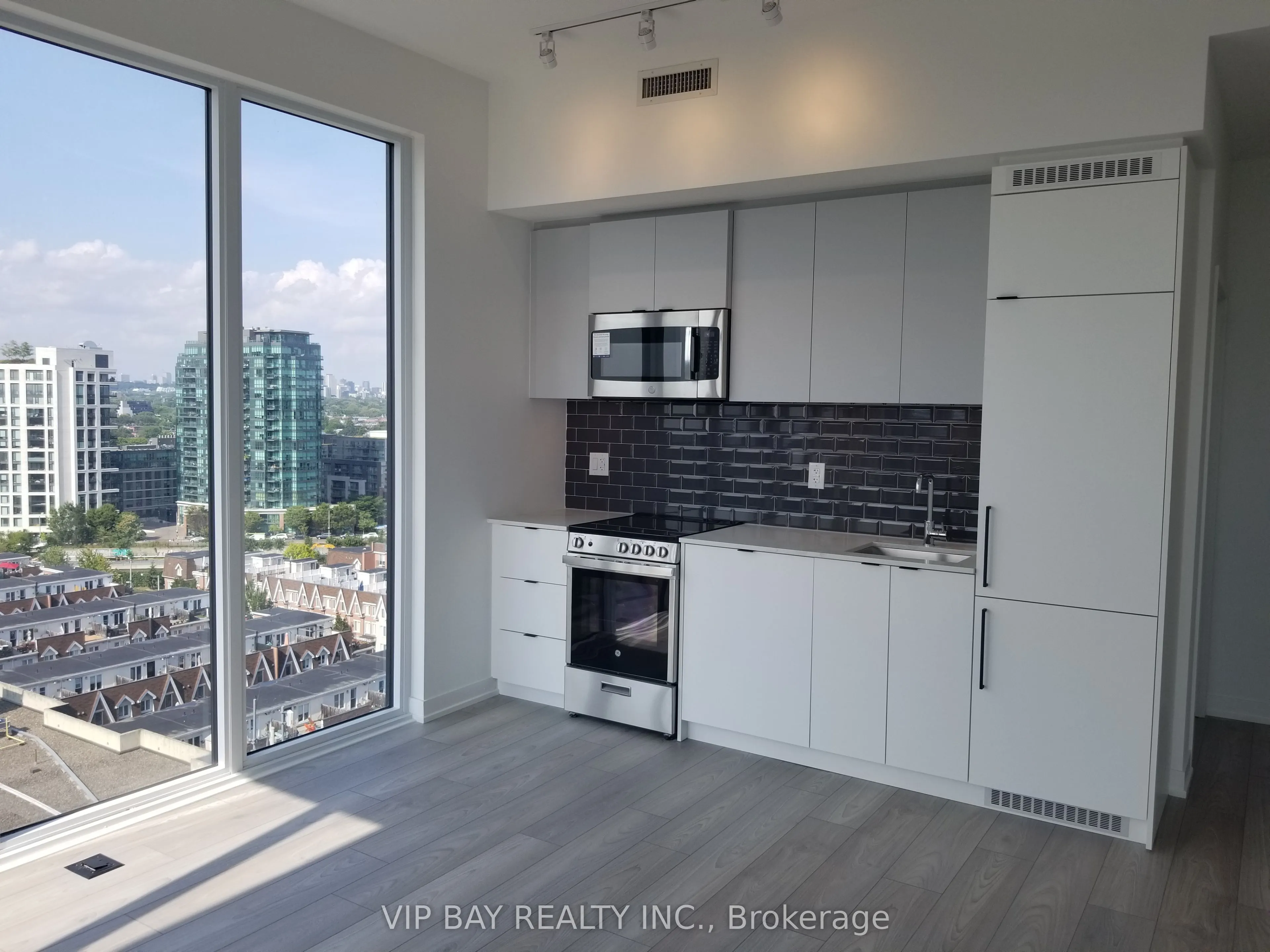285 Dufferin Street, #1220