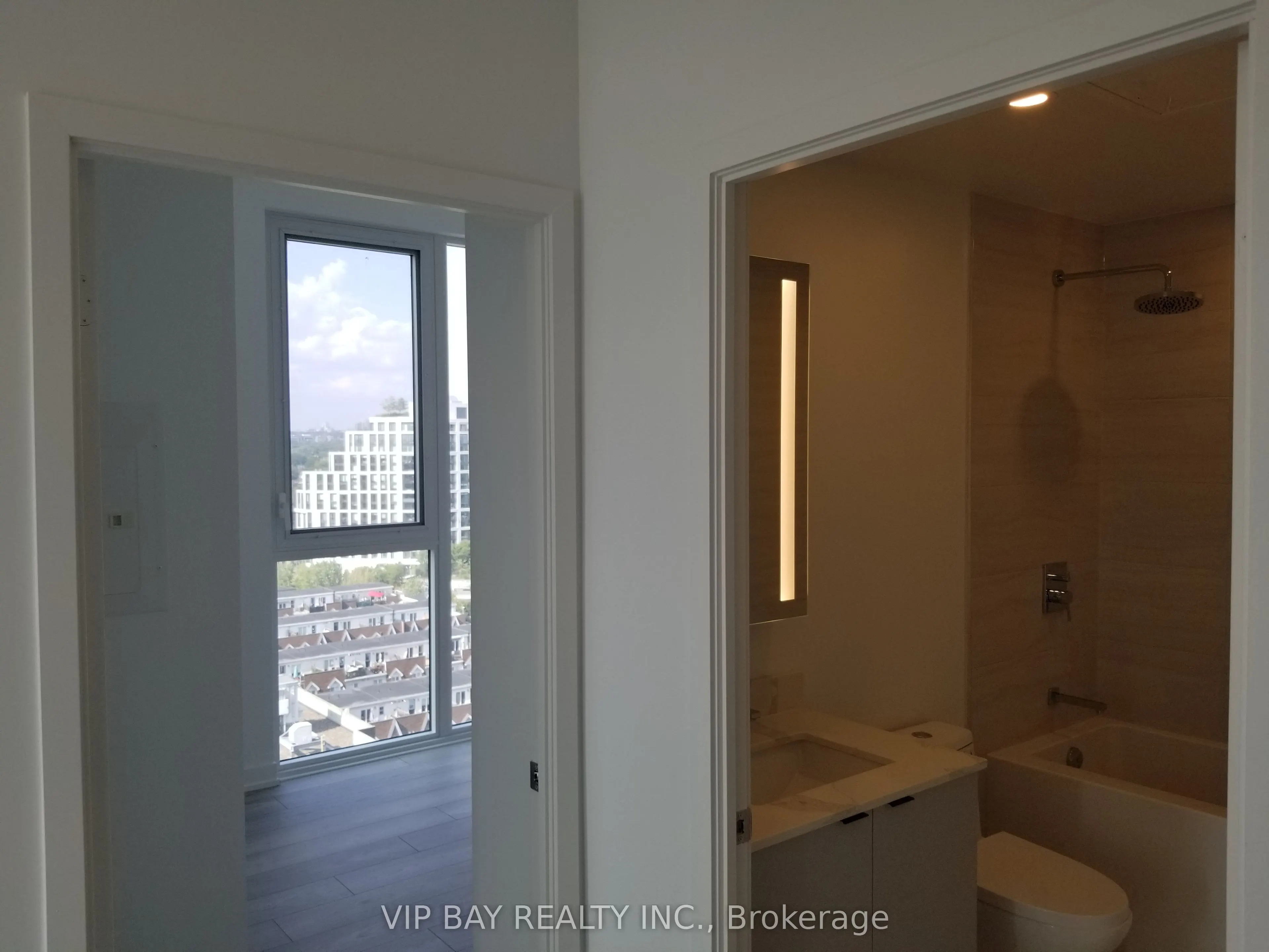 285 Dufferin Street, #1220