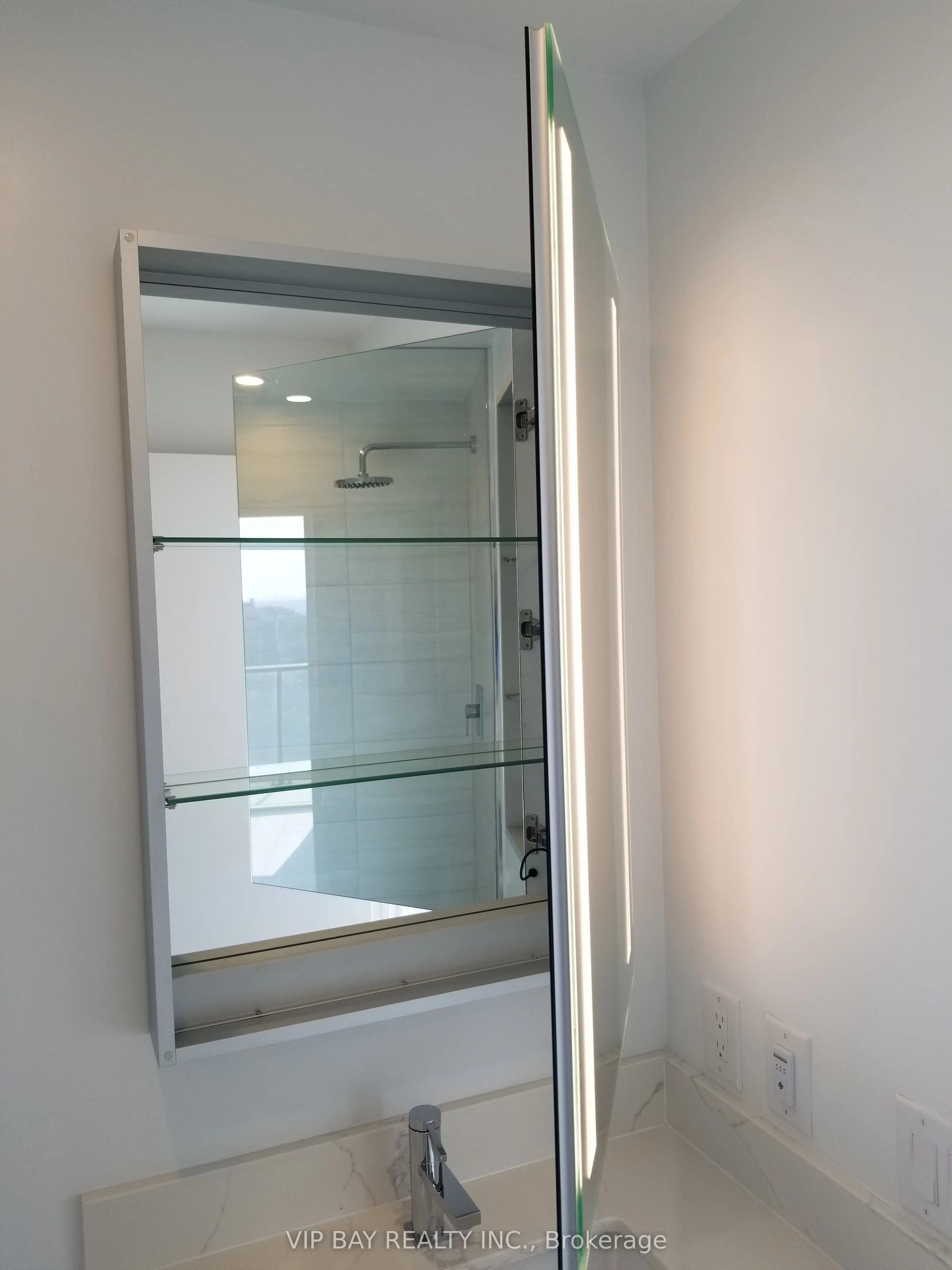 285 Dufferin Street, #1220