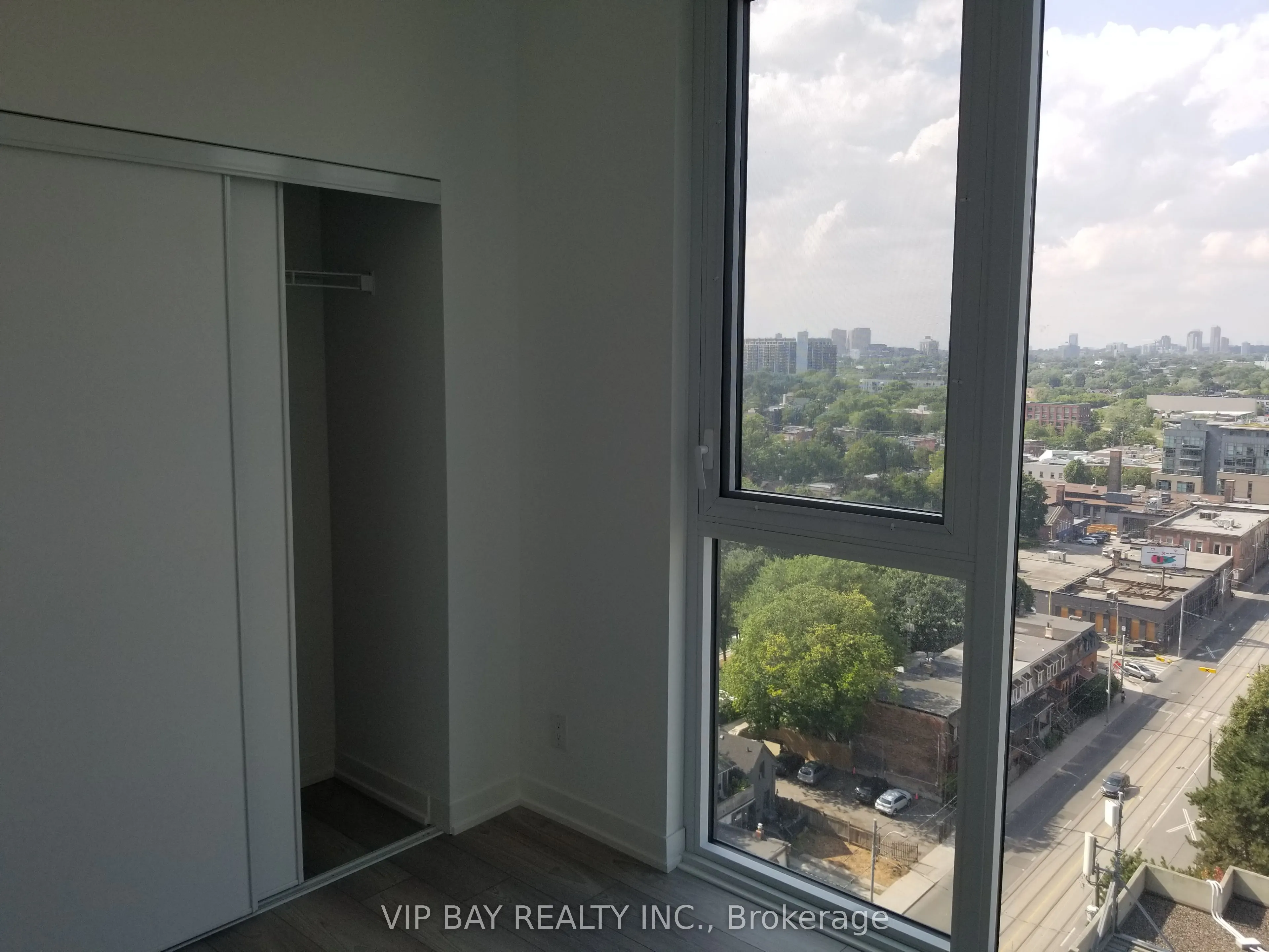 285 Dufferin Street, #1220
