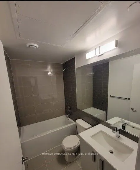10 GIBBS Road E, #824