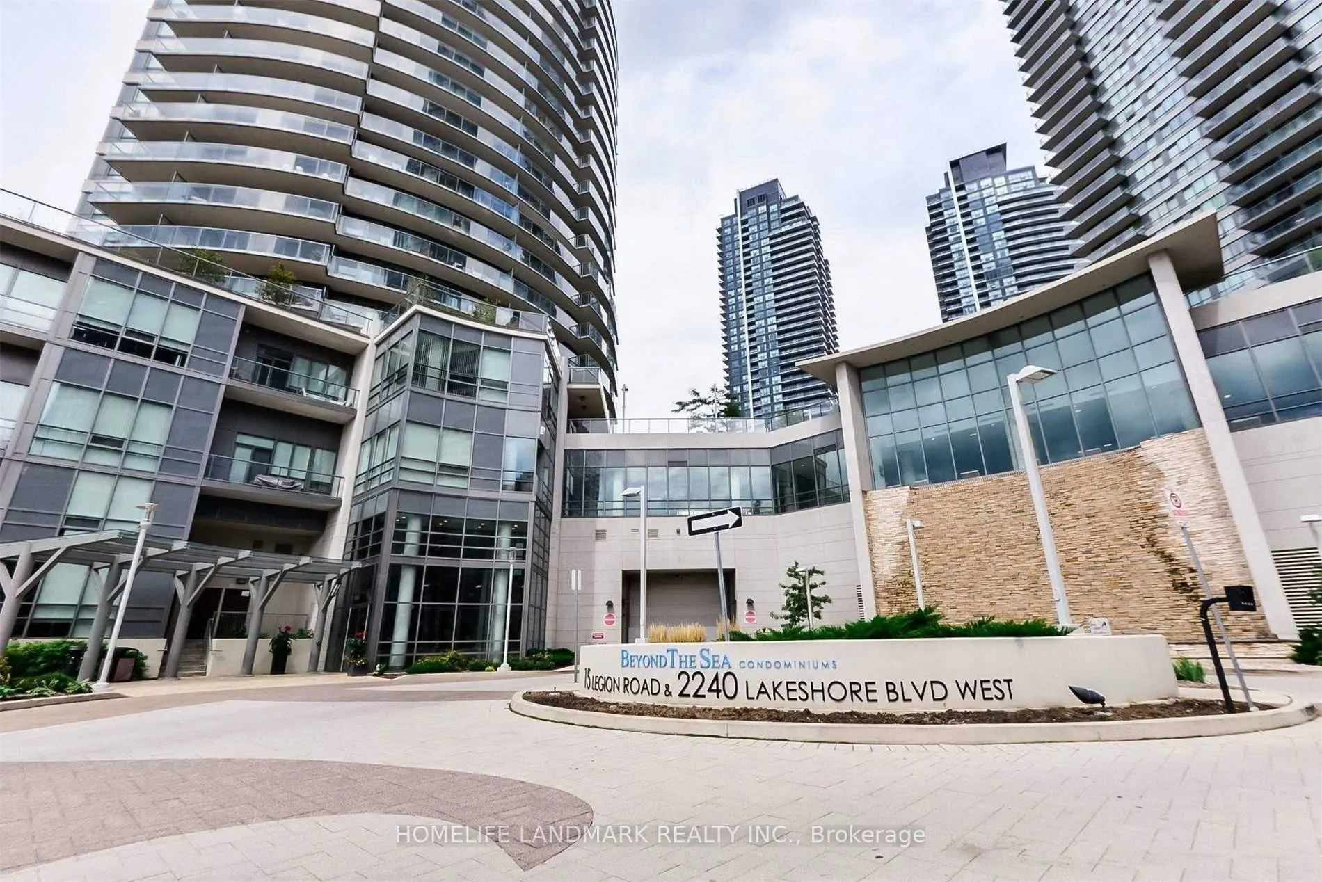 2240 Lake Shore Boulevard W, #2808