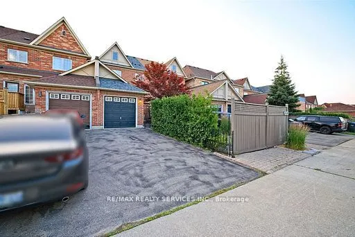 3540 Eglinton Avenue W