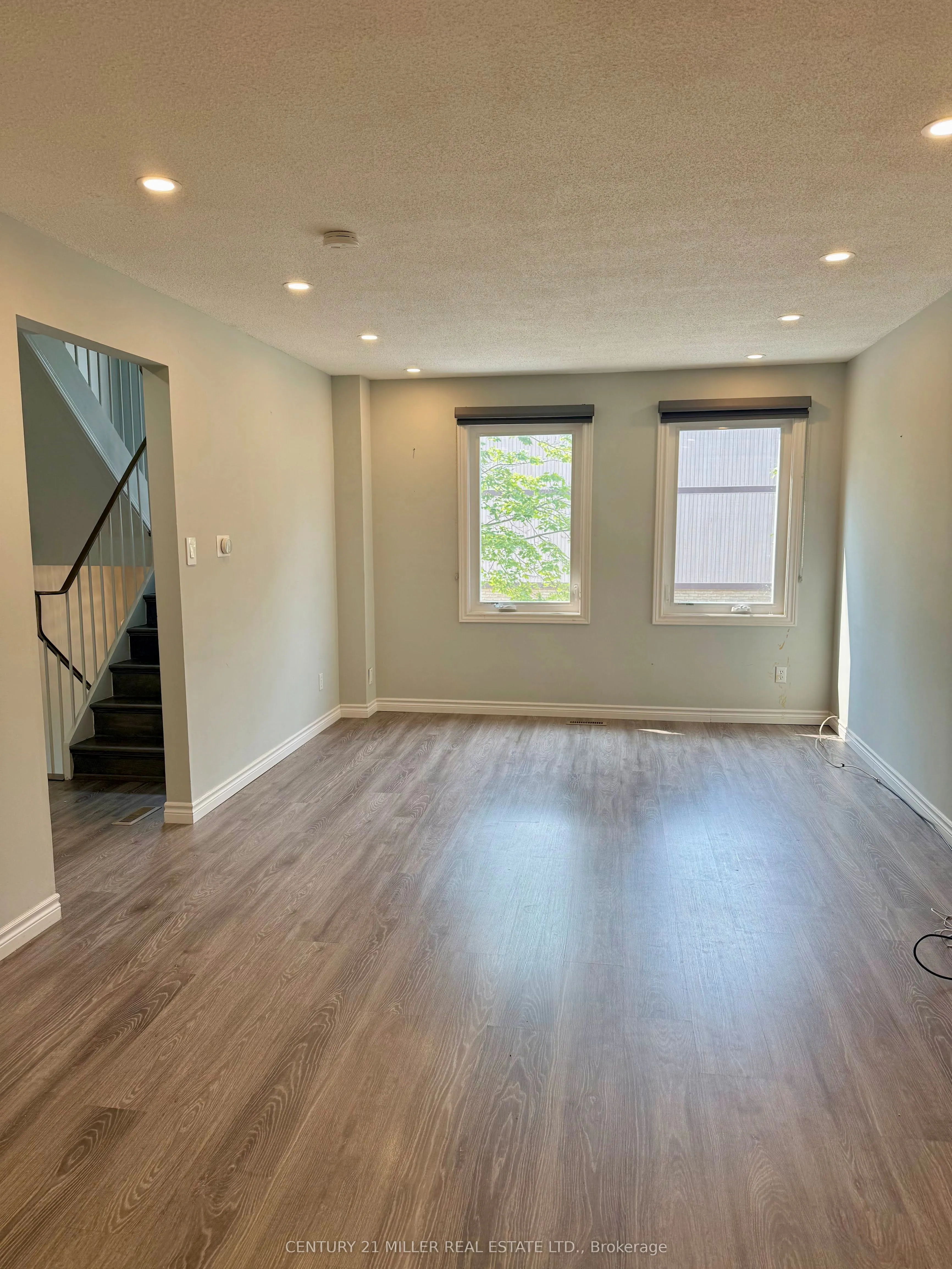 6449 Glen Erin Drive, #31