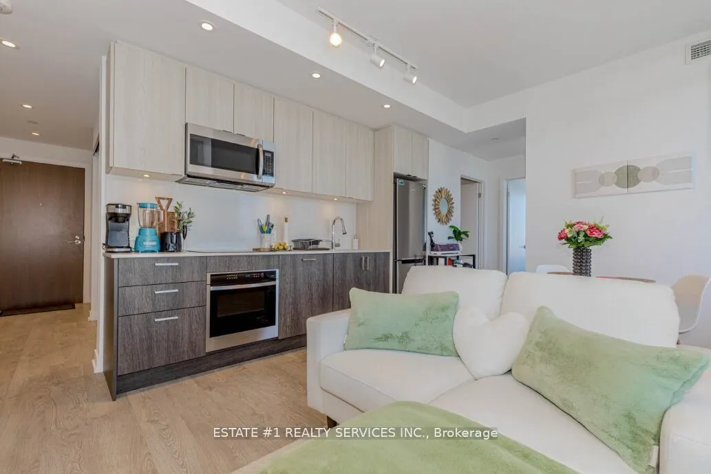 1928 Lakeshore Boulevard, #2216