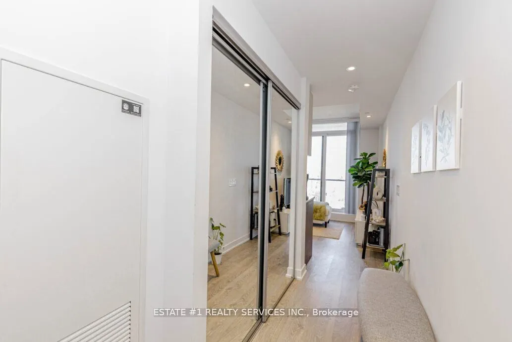 1928 Lakeshore Boulevard, #2216