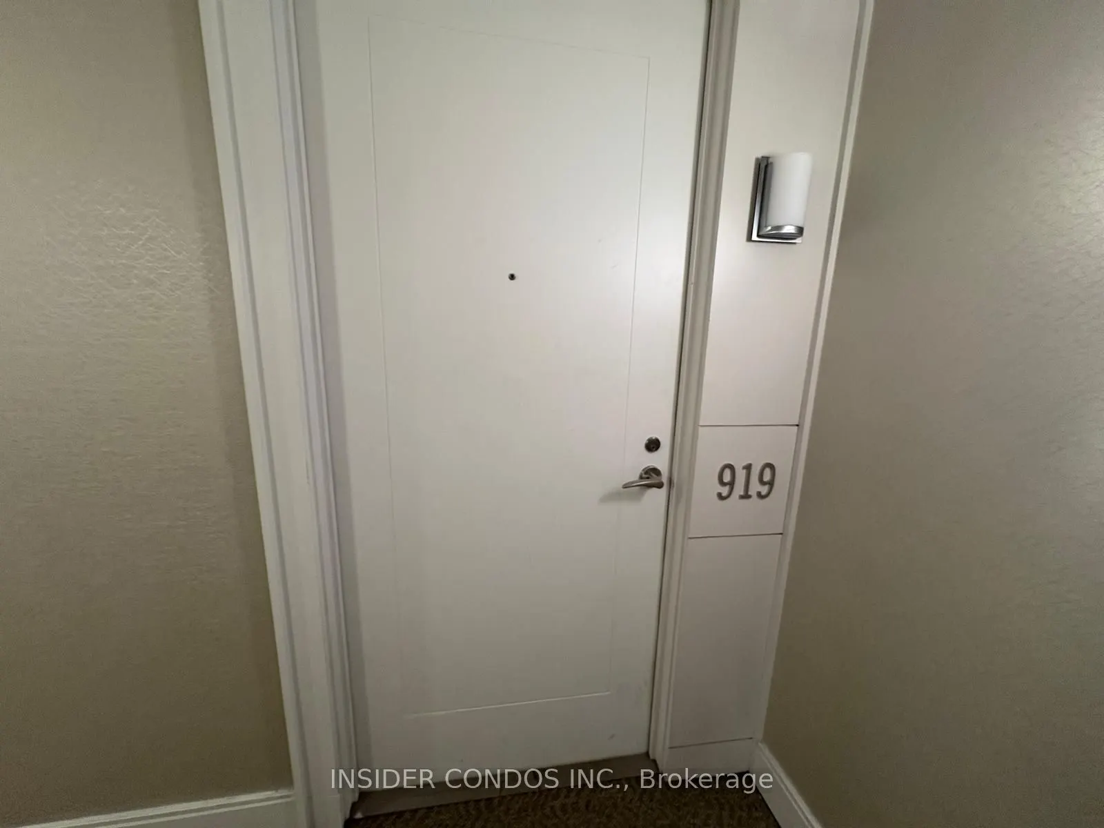 800 Lawrence Avenue W, #919