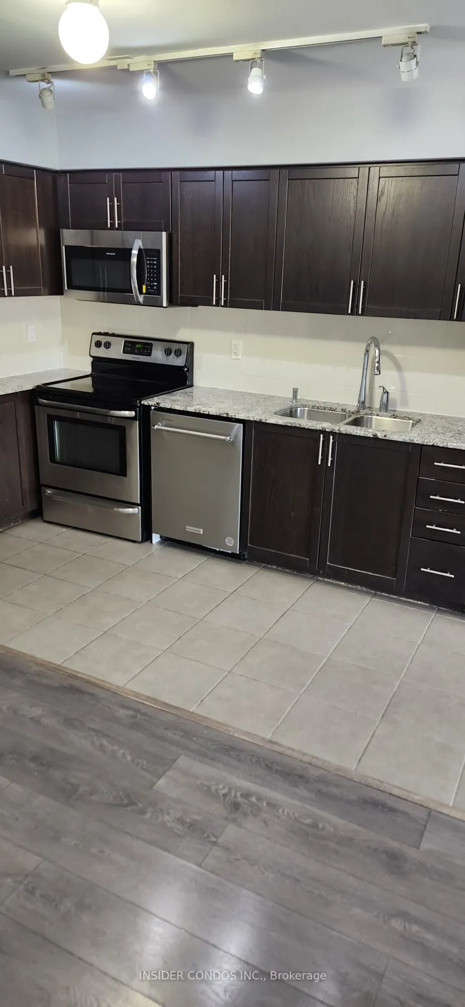 800 Lawrence Avenue W, #919