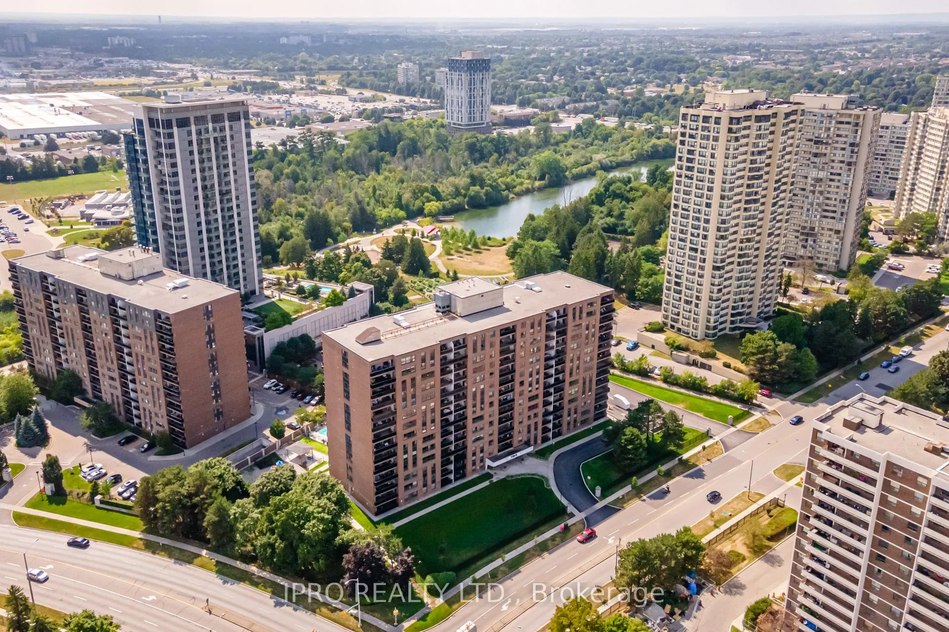 4 Lisa Street, #504