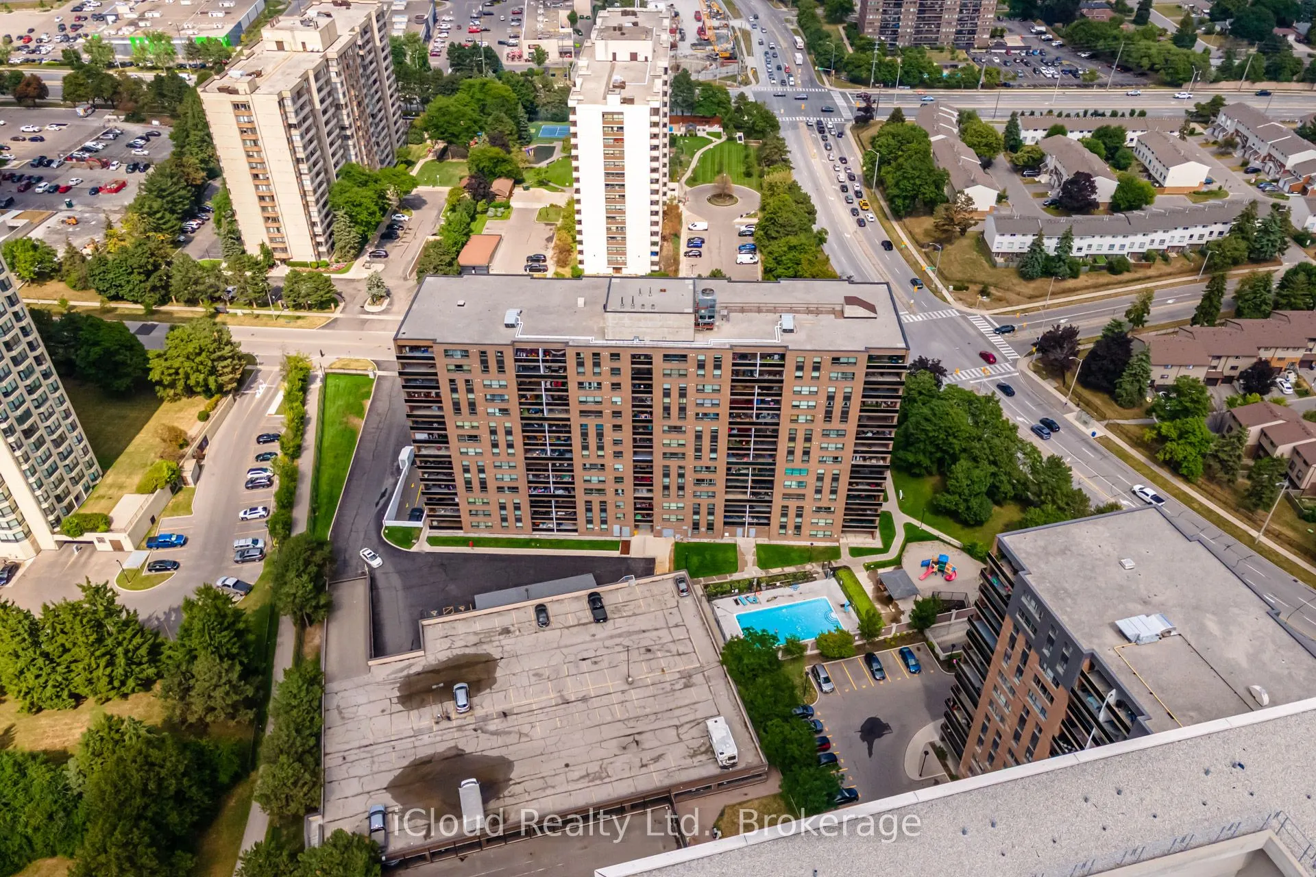 4 Lisa Street, #504