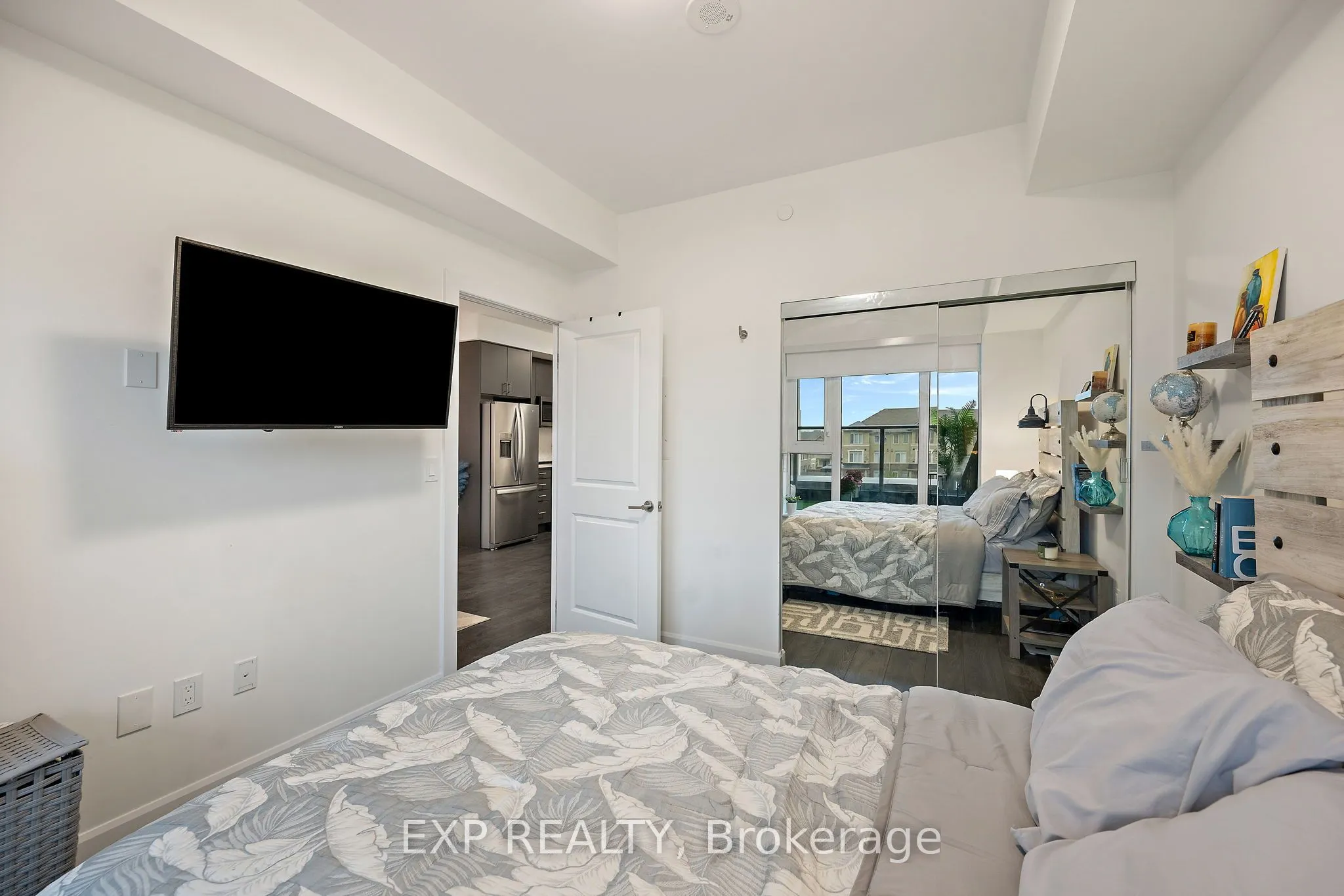 3200 William Coltson Avenue, #327