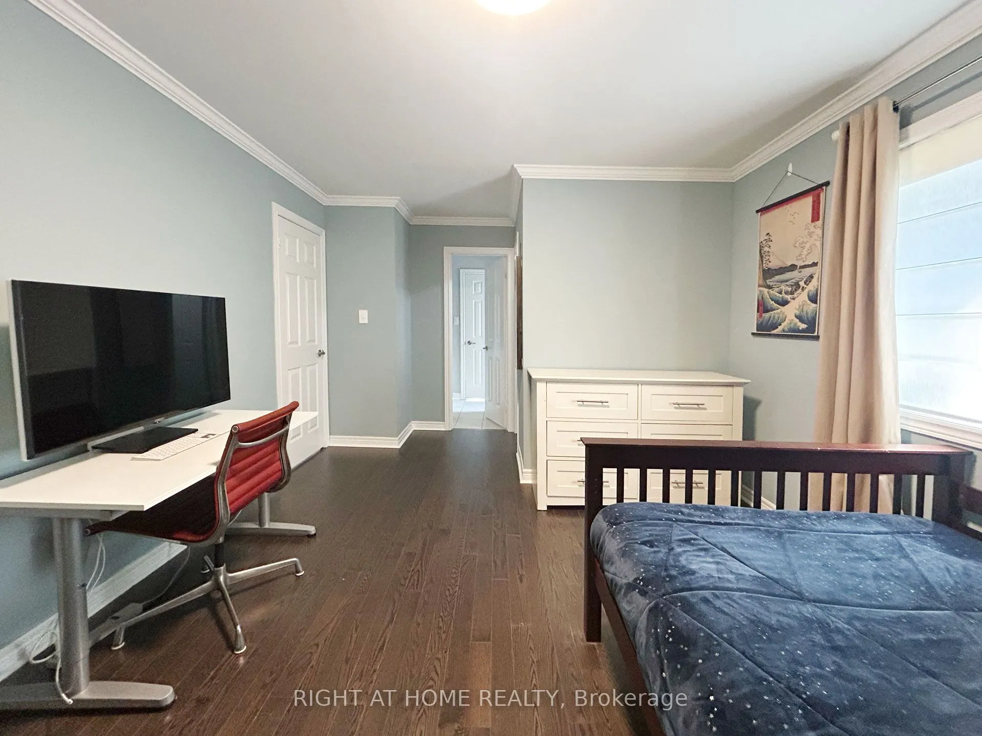 5515 Doctor Peddle Crescent