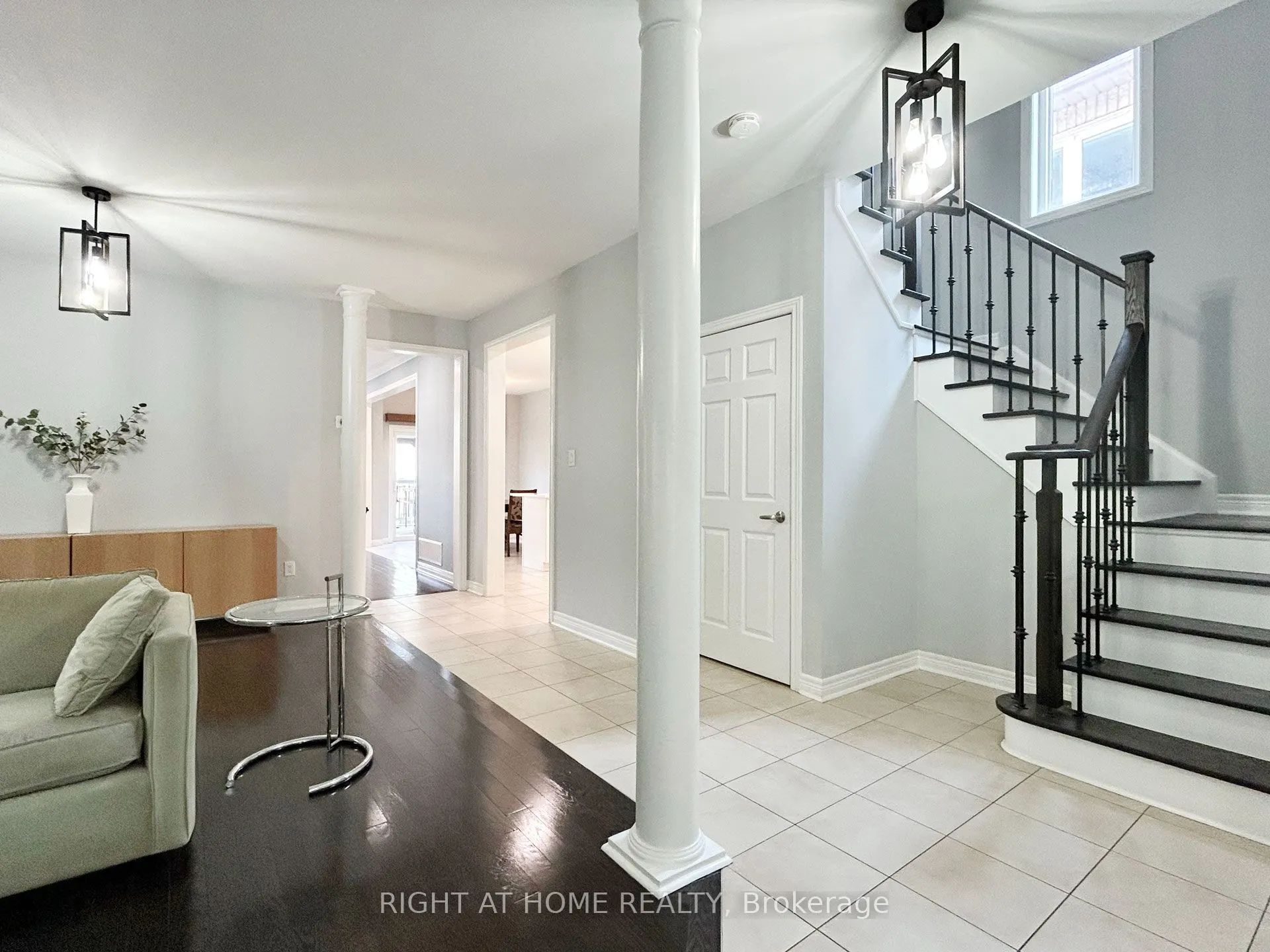 5515 Doctor Peddle Crescent