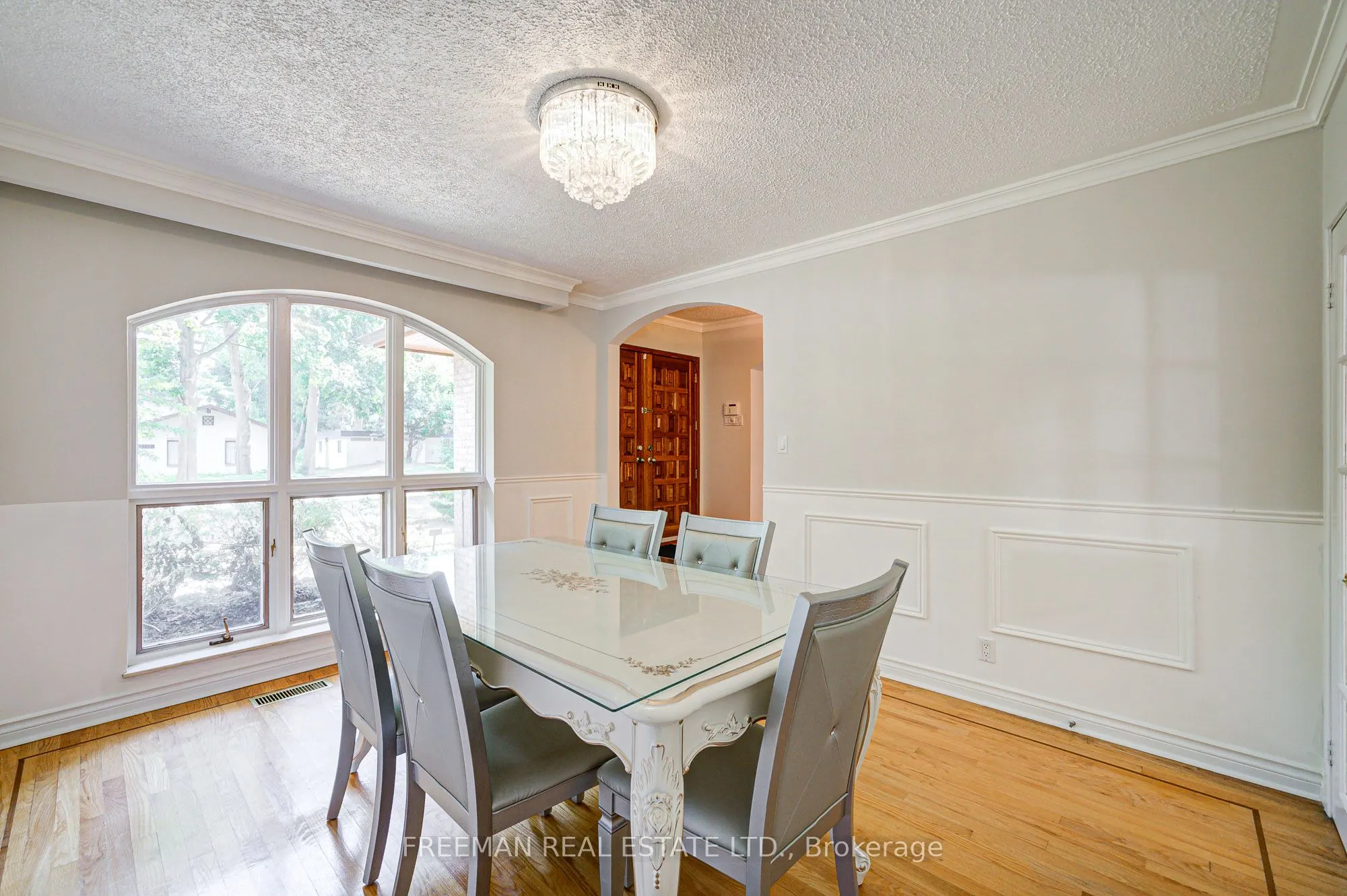 1528 Knareswood Drive