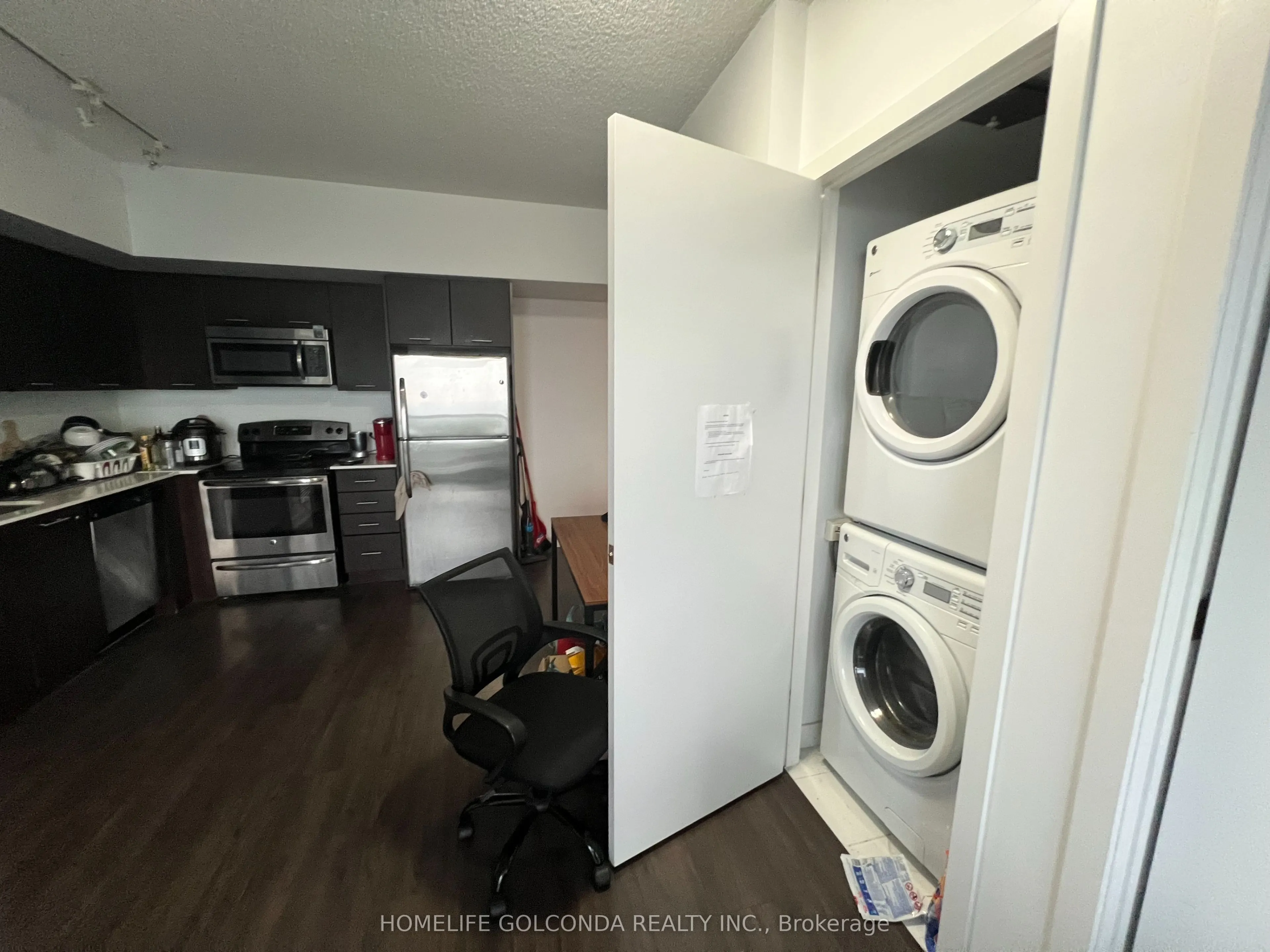 2200 Lake Shore Boulevard W, #1110