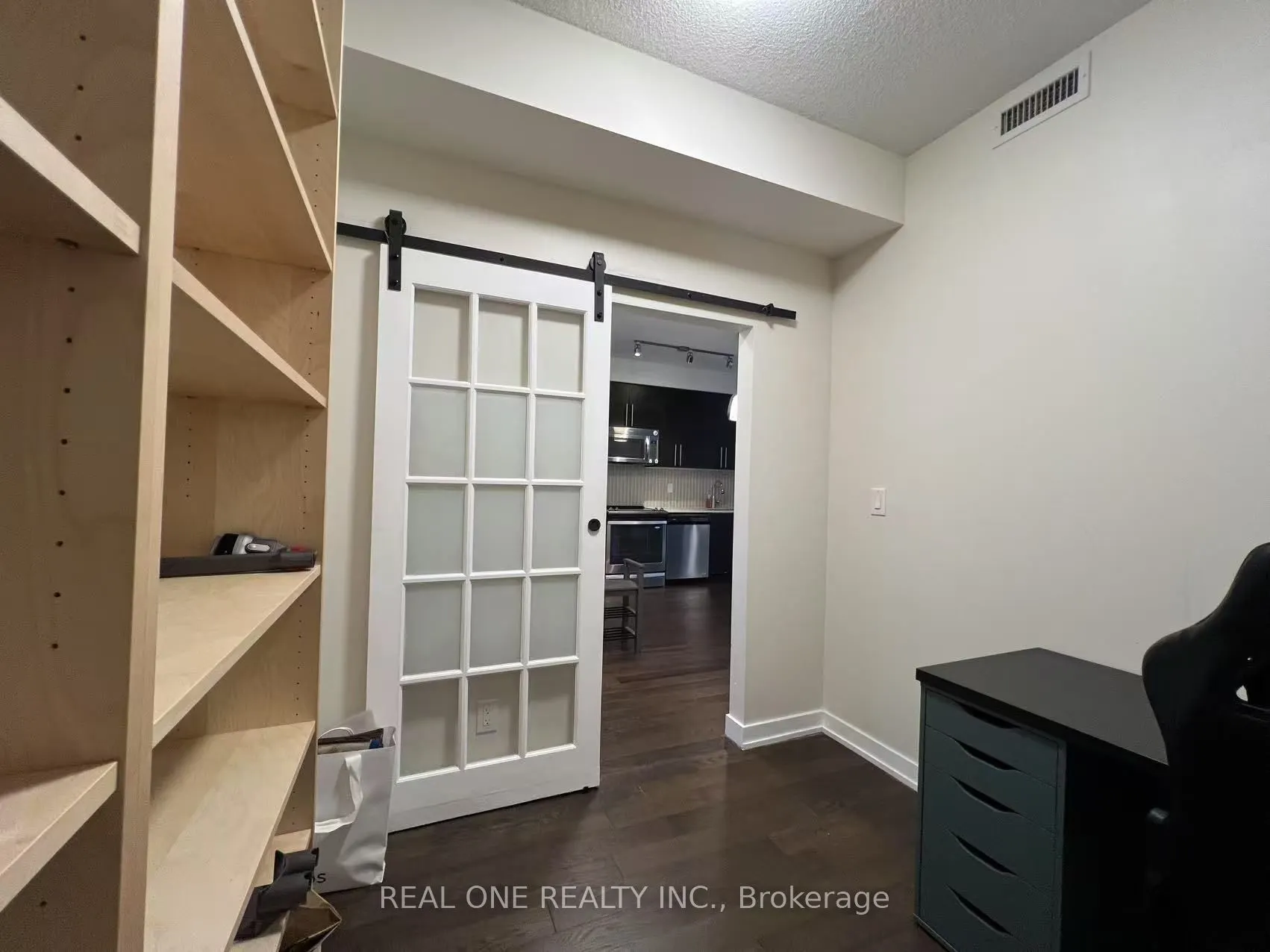 510 Curran Place, ##1410