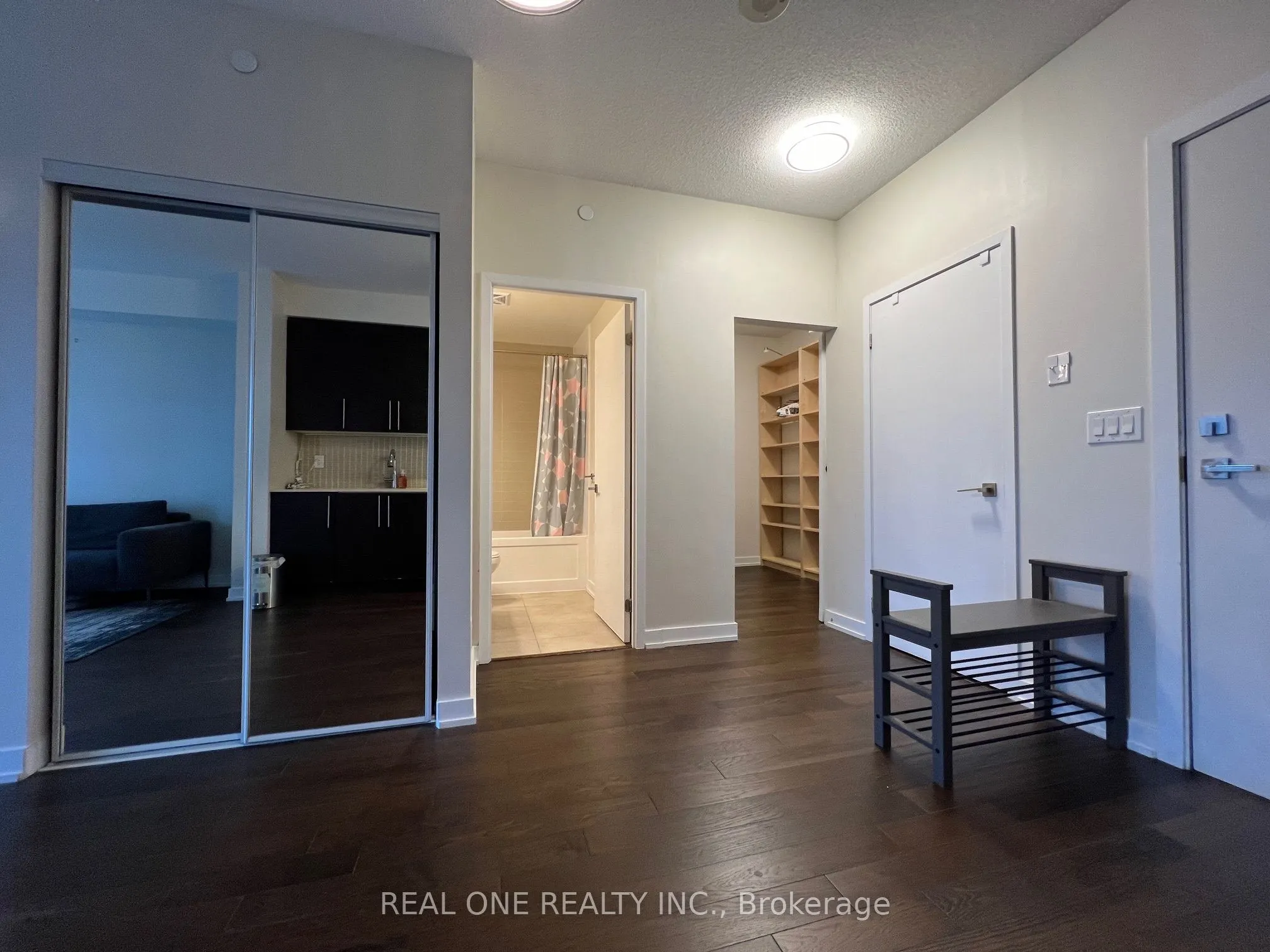 510 Curran Place, ##1410