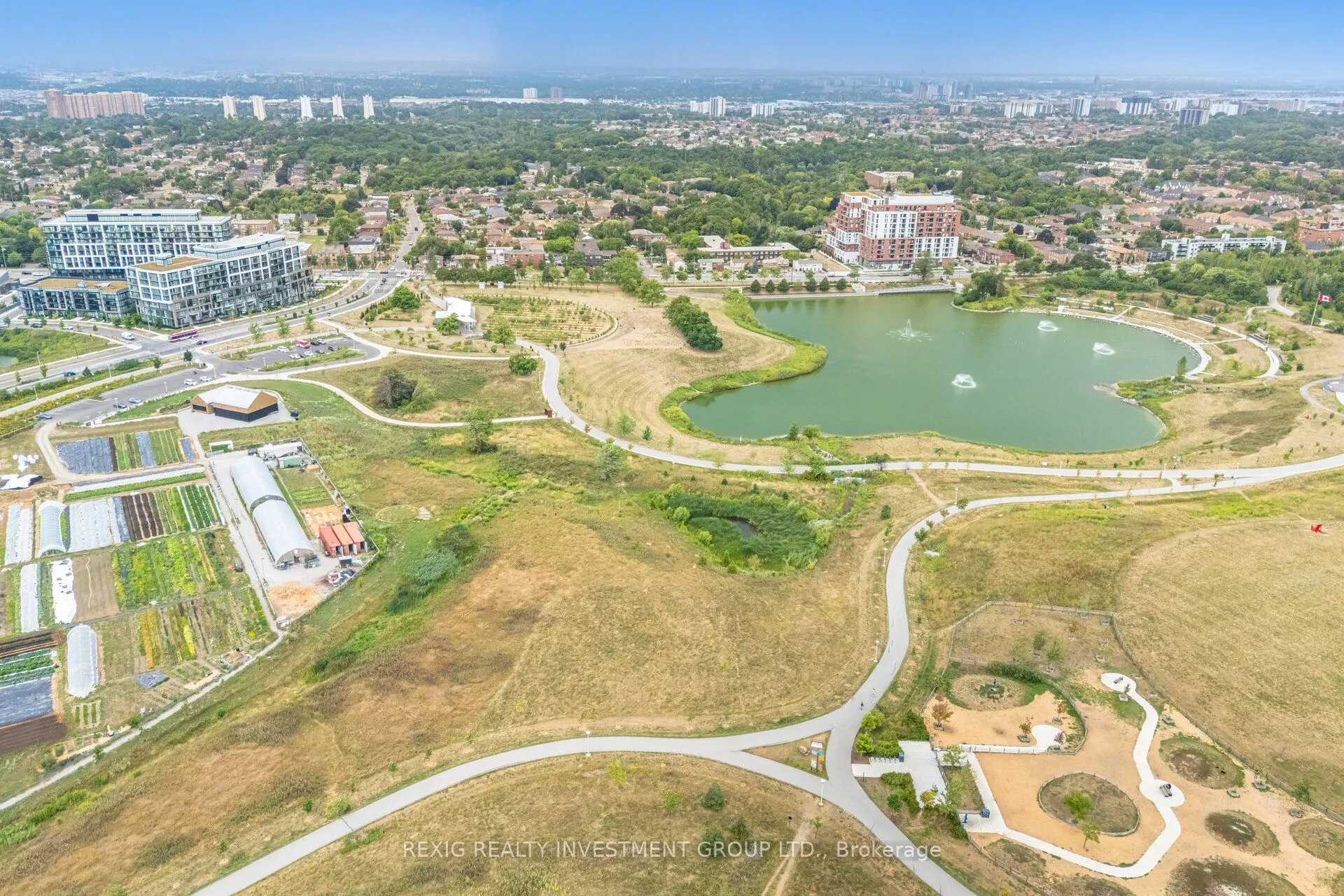 50 George Butchart Drive, #723