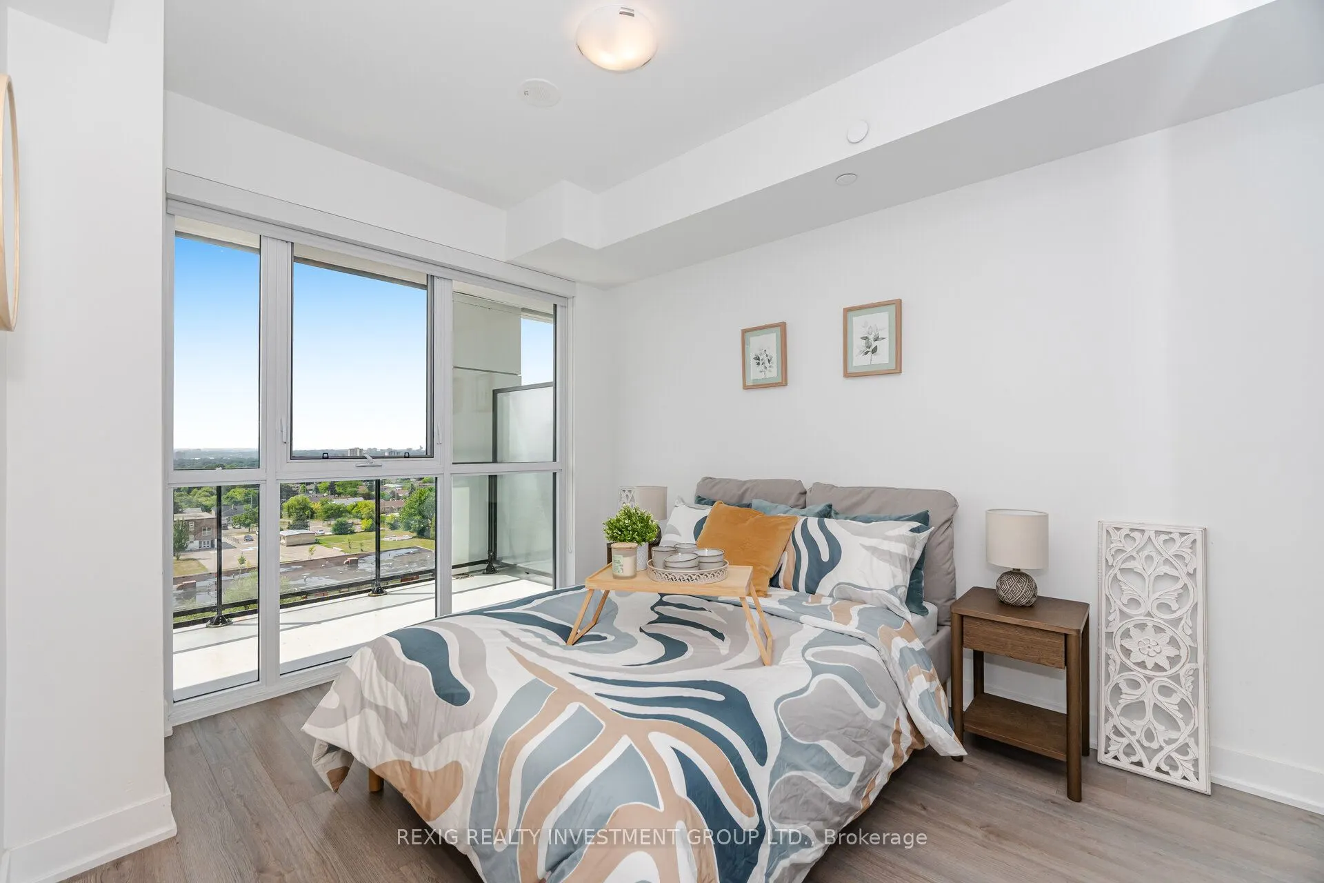 50 George Butchart Drive, #723