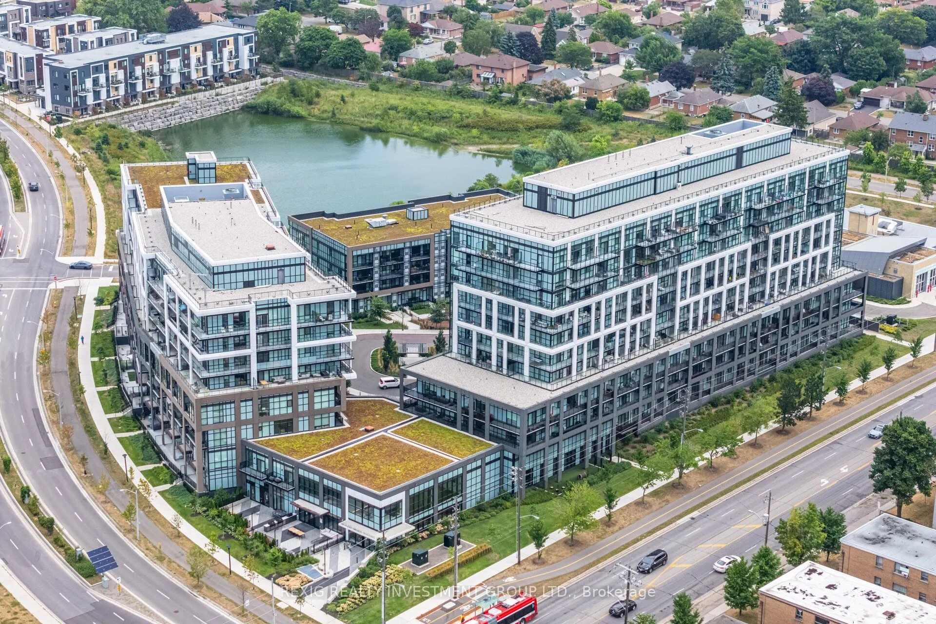 50 George Butchart Drive, #723