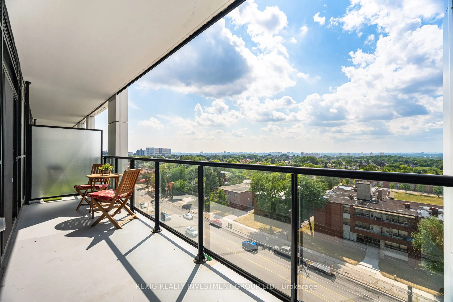 50 George Butchart Drive, #723