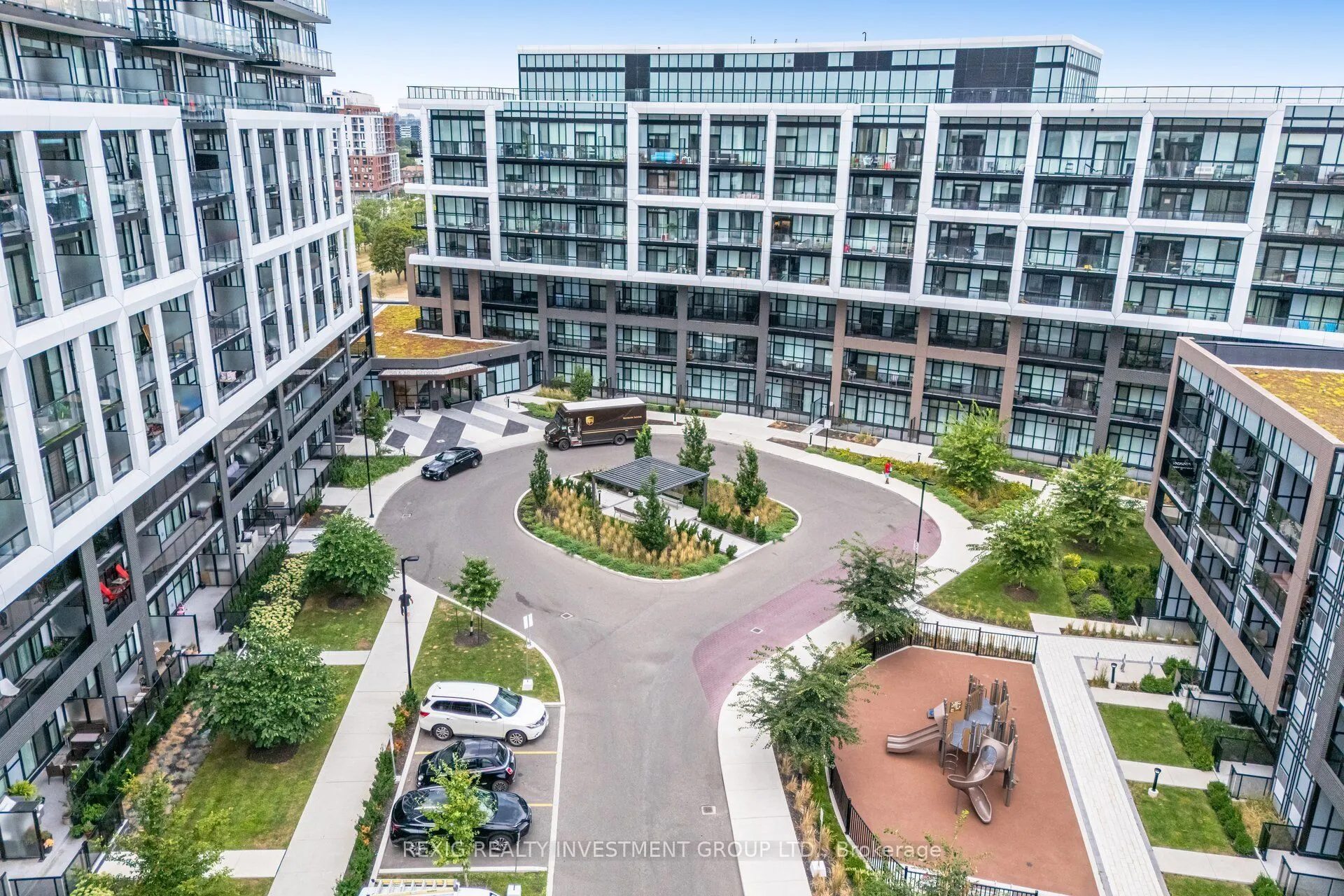 50 George Butchart Drive, #723