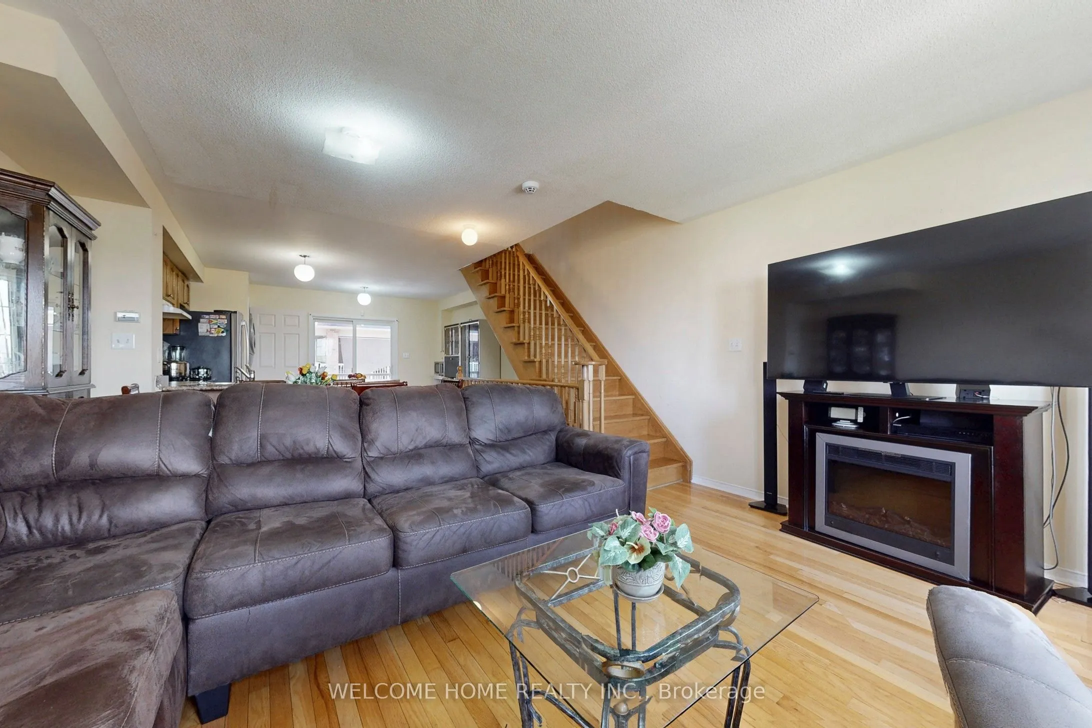 107 Torbarrie Road