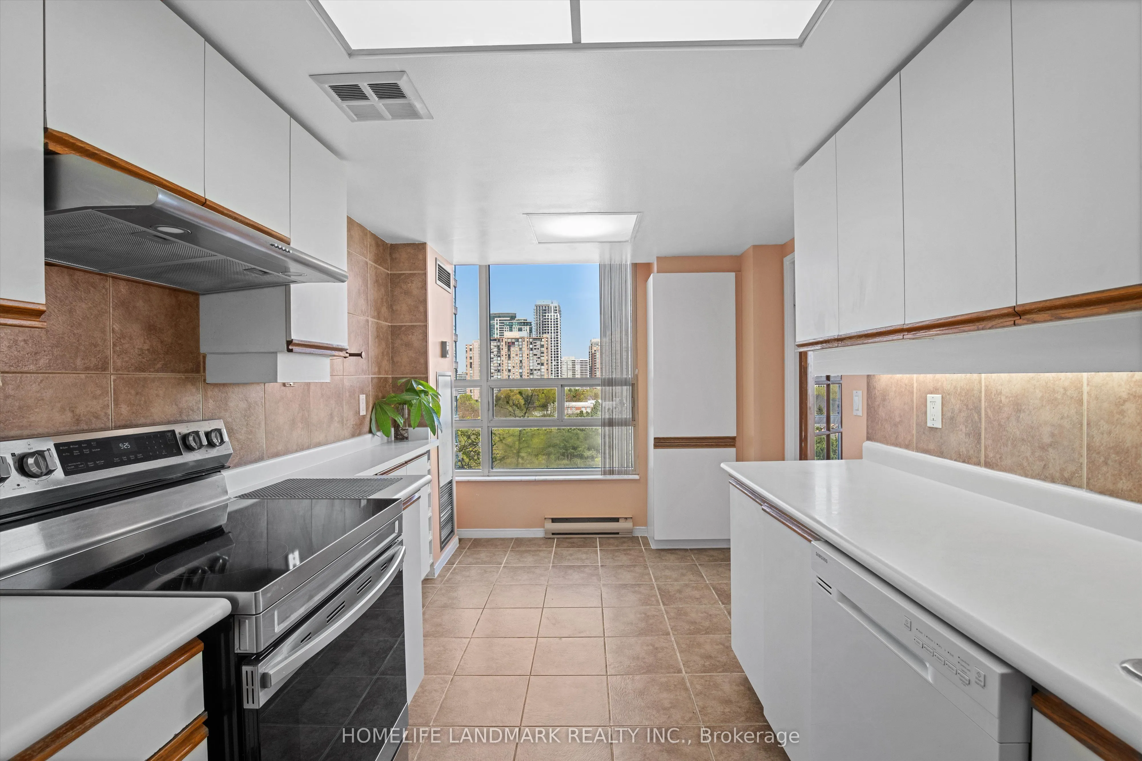 250 Webb Drive, #704