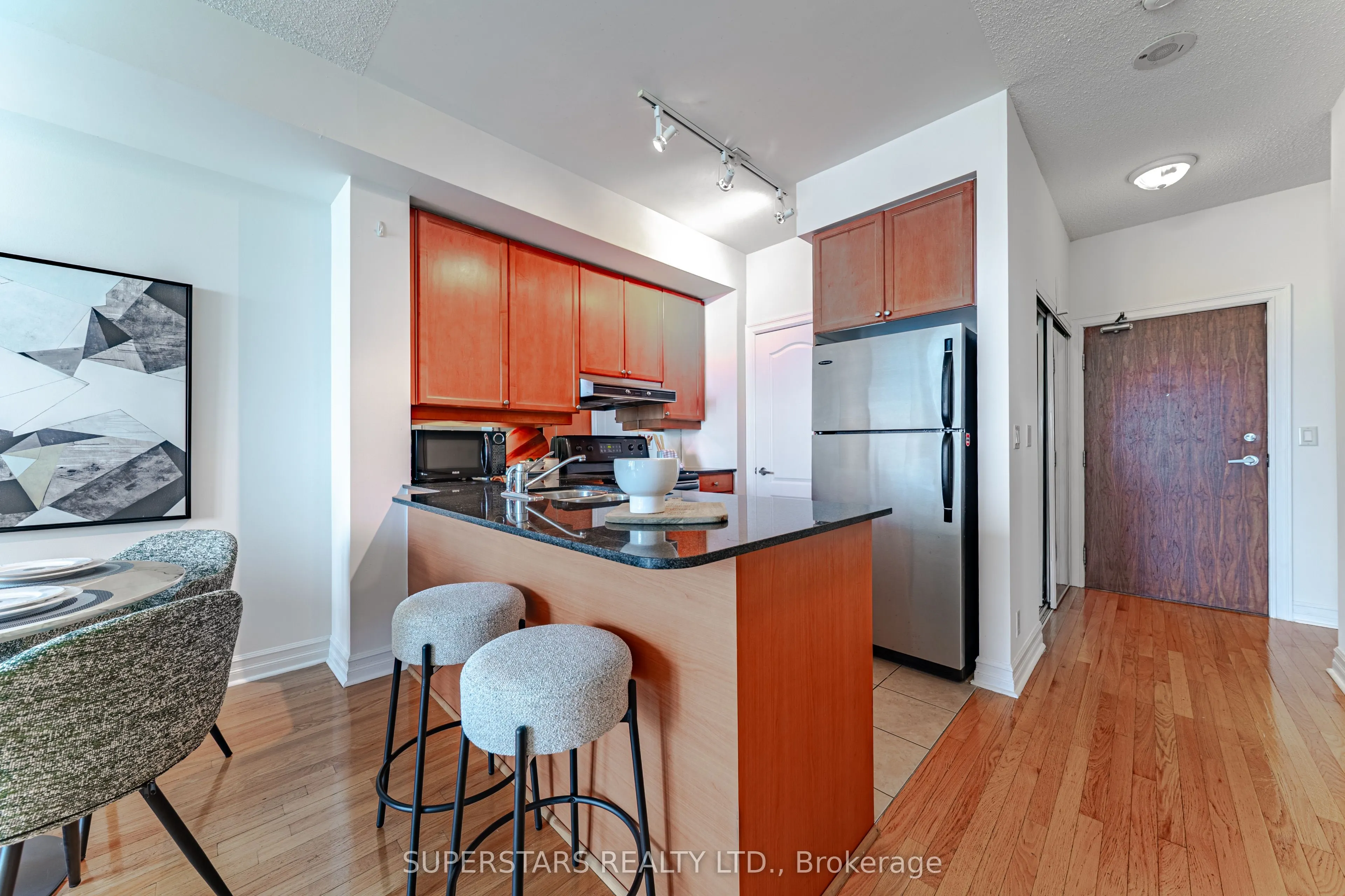 1 Elm Drive W, #2604