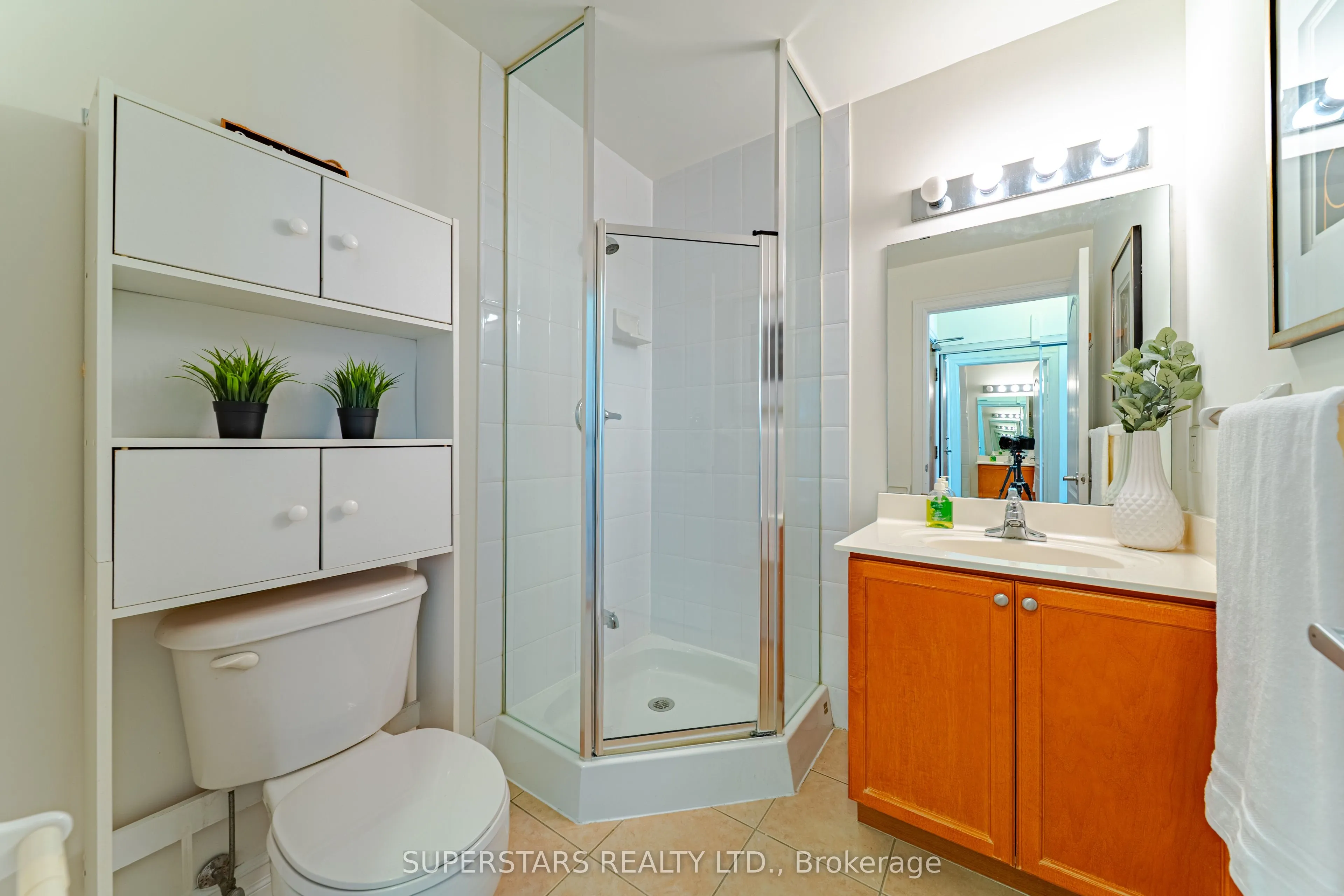 1 Elm Drive W, #2604