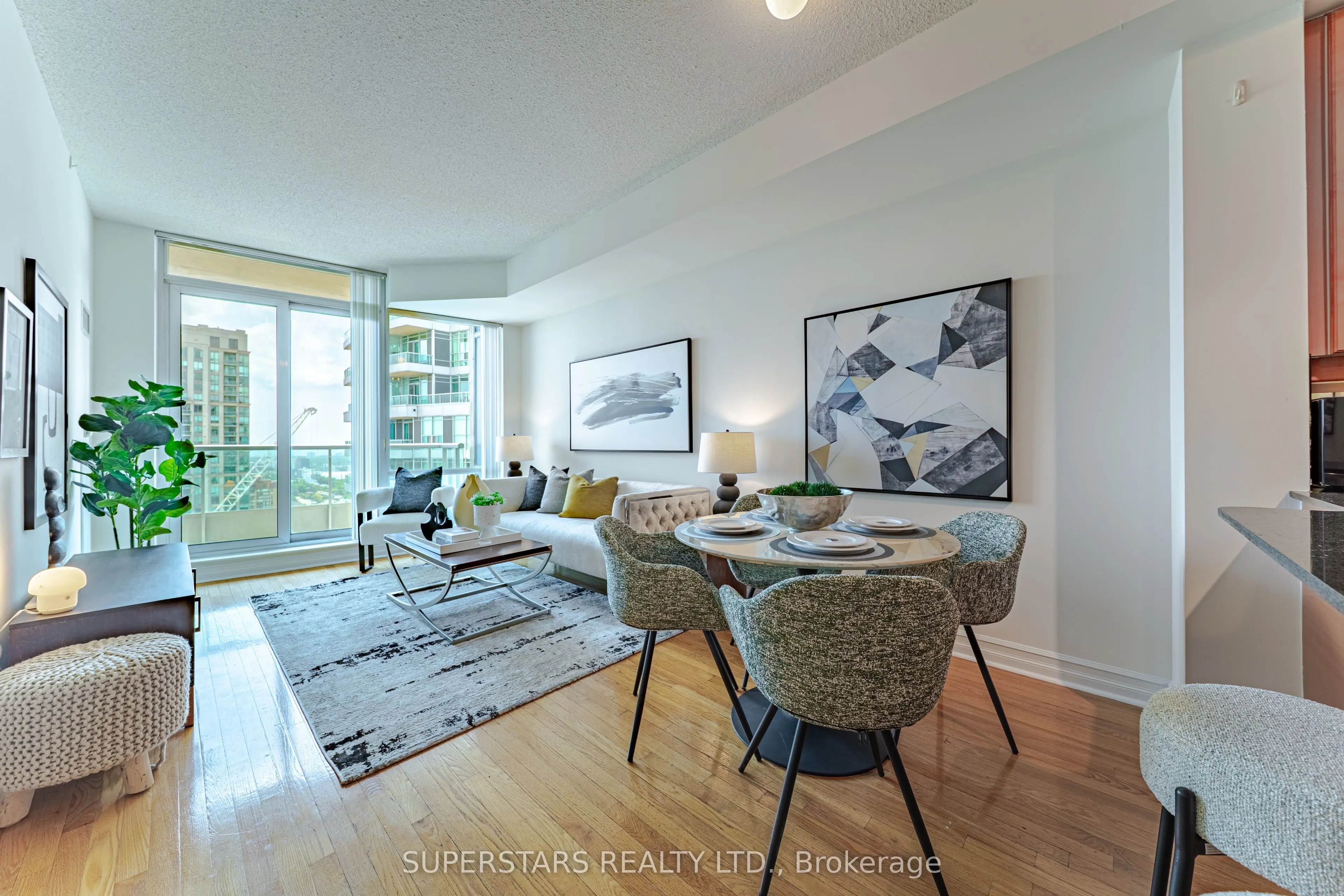 1 Elm Drive W, #2604