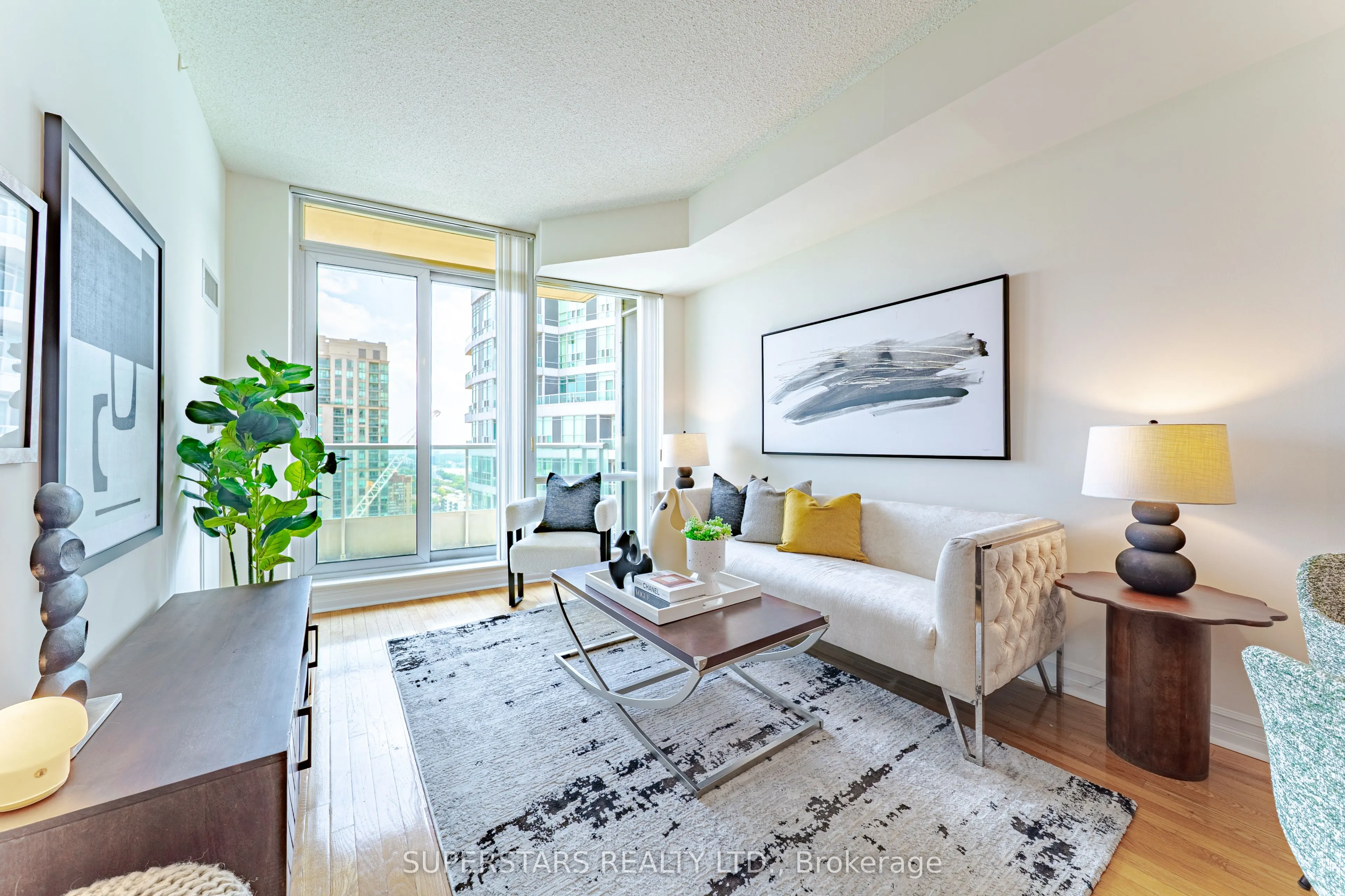 1 Elm Drive W, #2604