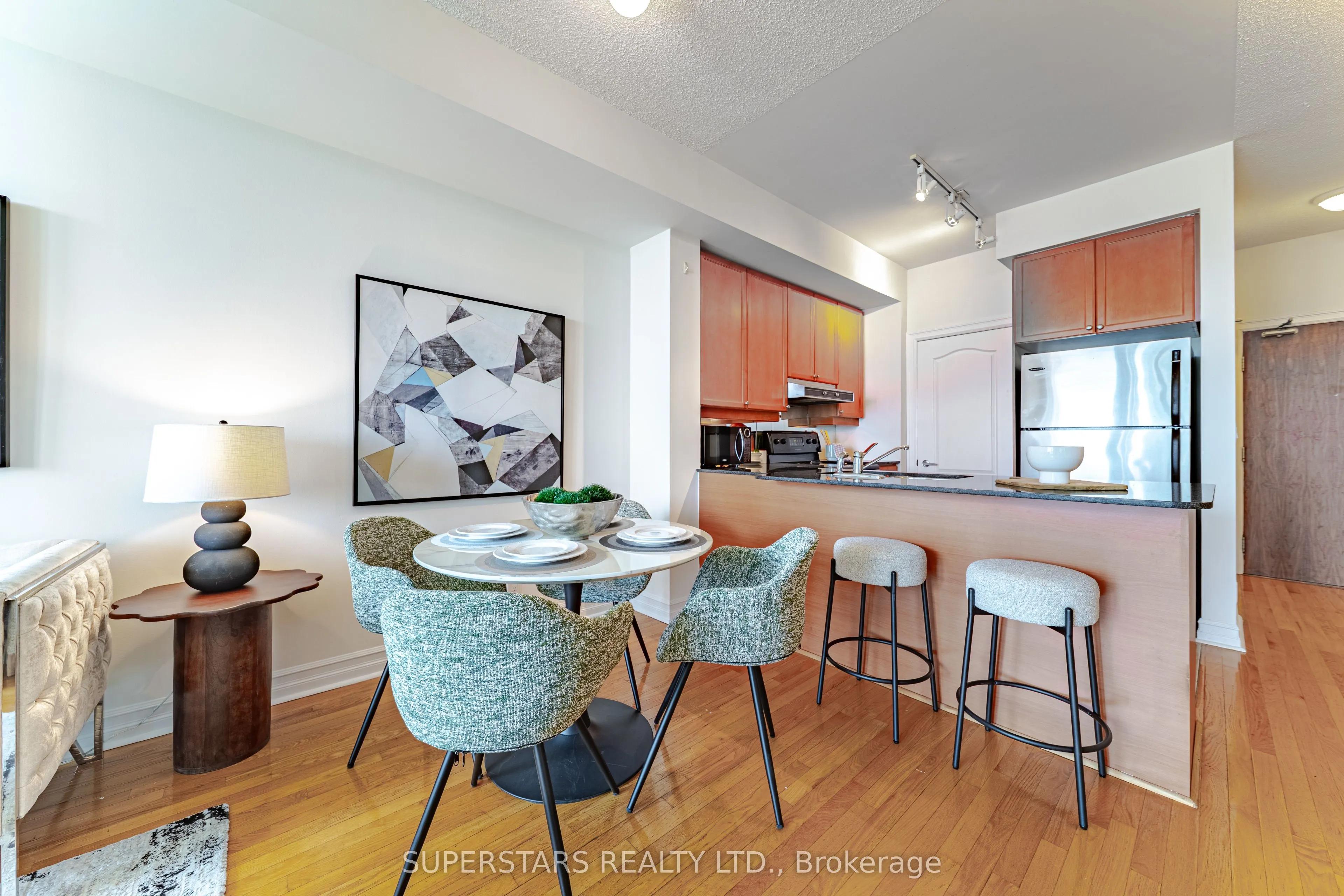 1 Elm Drive W, #2604